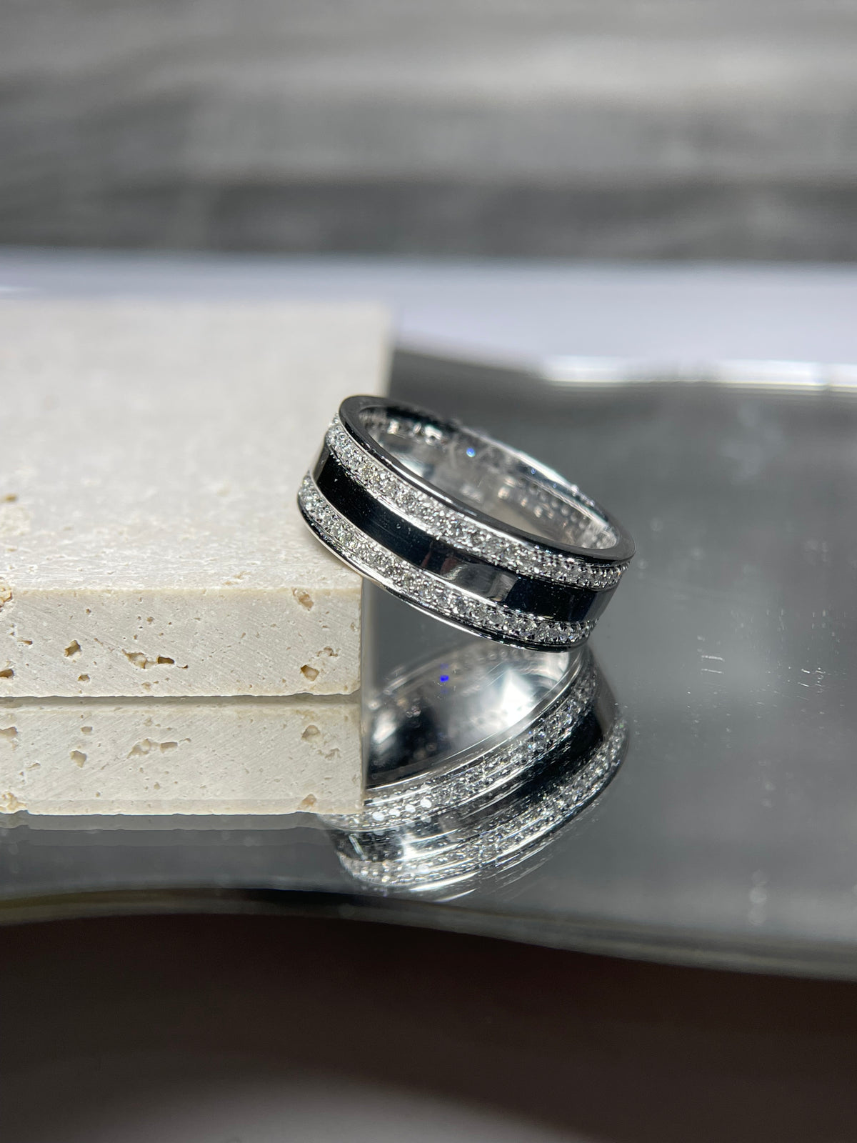 Men&#39;s 1.10ct tw Forever Kobe &amp; Gigi Double Eternity Diamond Wedding Band 14K Gold MR002