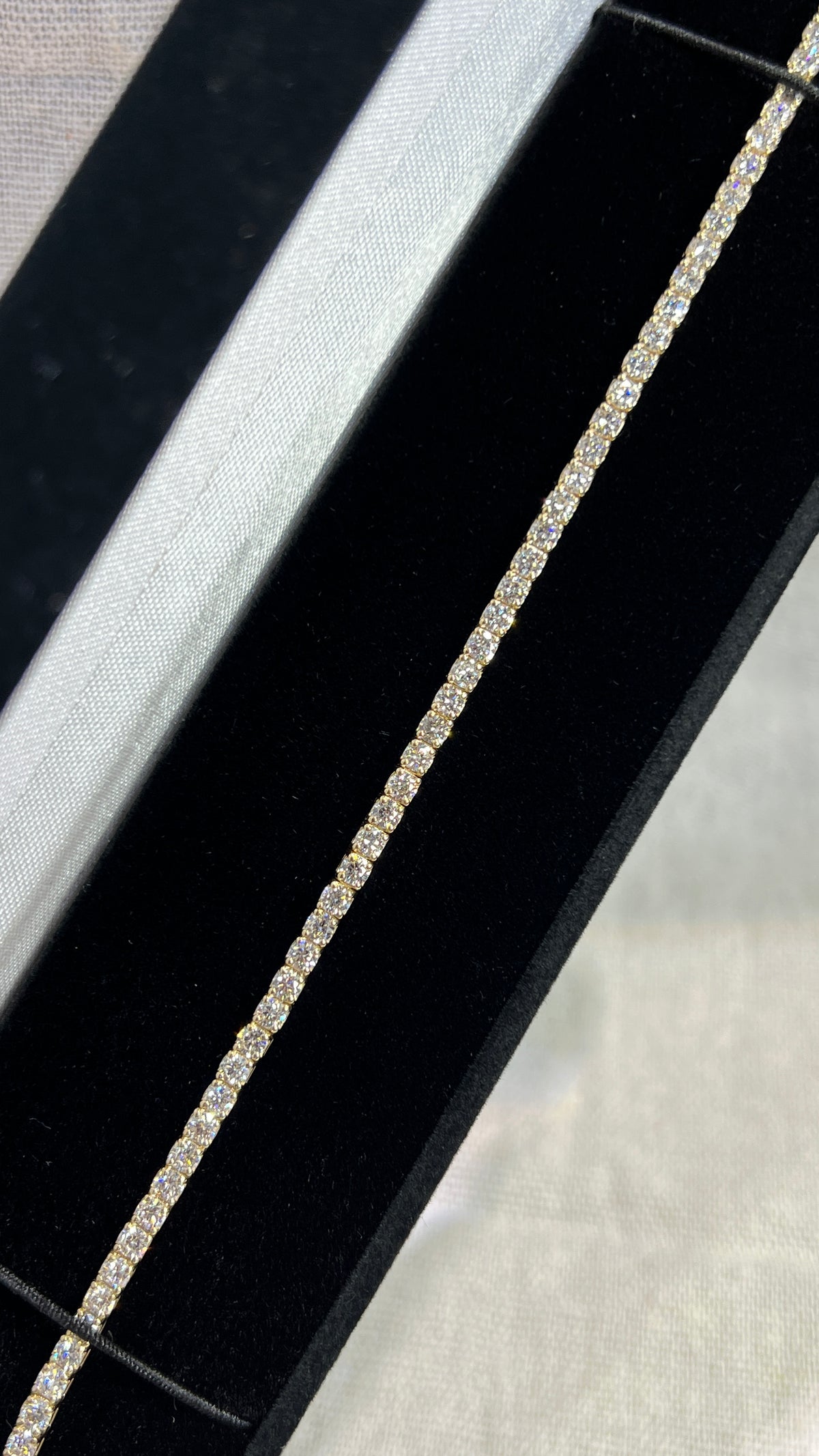 2.6mm Diamond Tennis Bracelet 14K Solid Gold DFB015
