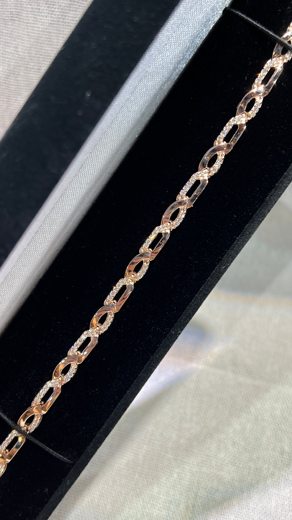 1.3mm Diamond Tennis Bracelet 14K Solid Gold DFB026