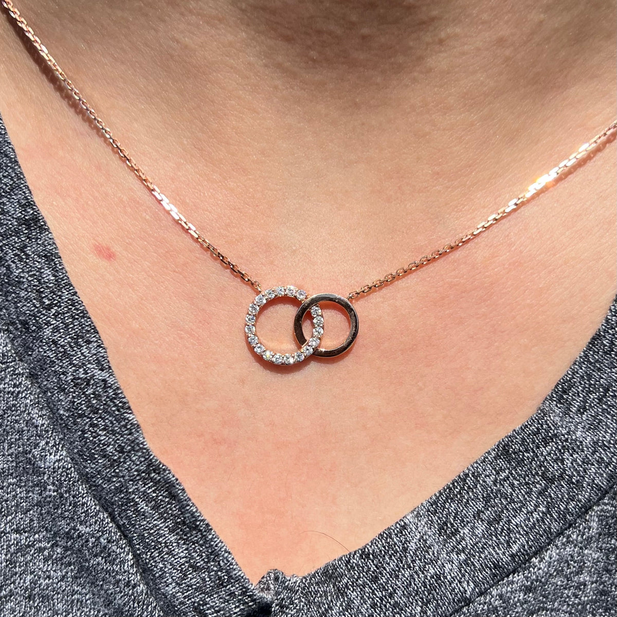 1.0mm Cable Chain w/ Diamond Interlocking Circle Necklace 14K Solid Gold DFN007