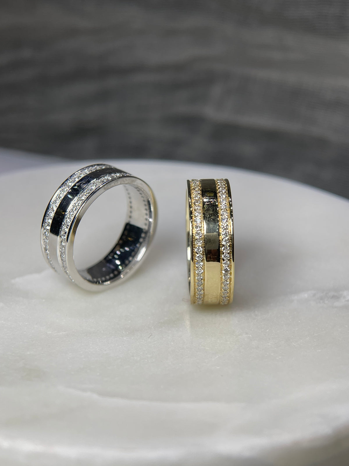 Men&#39;s 1.10ct tw Forever Kobe &amp; Gigi Double Eternity Diamond Wedding Band 14K Gold MR002