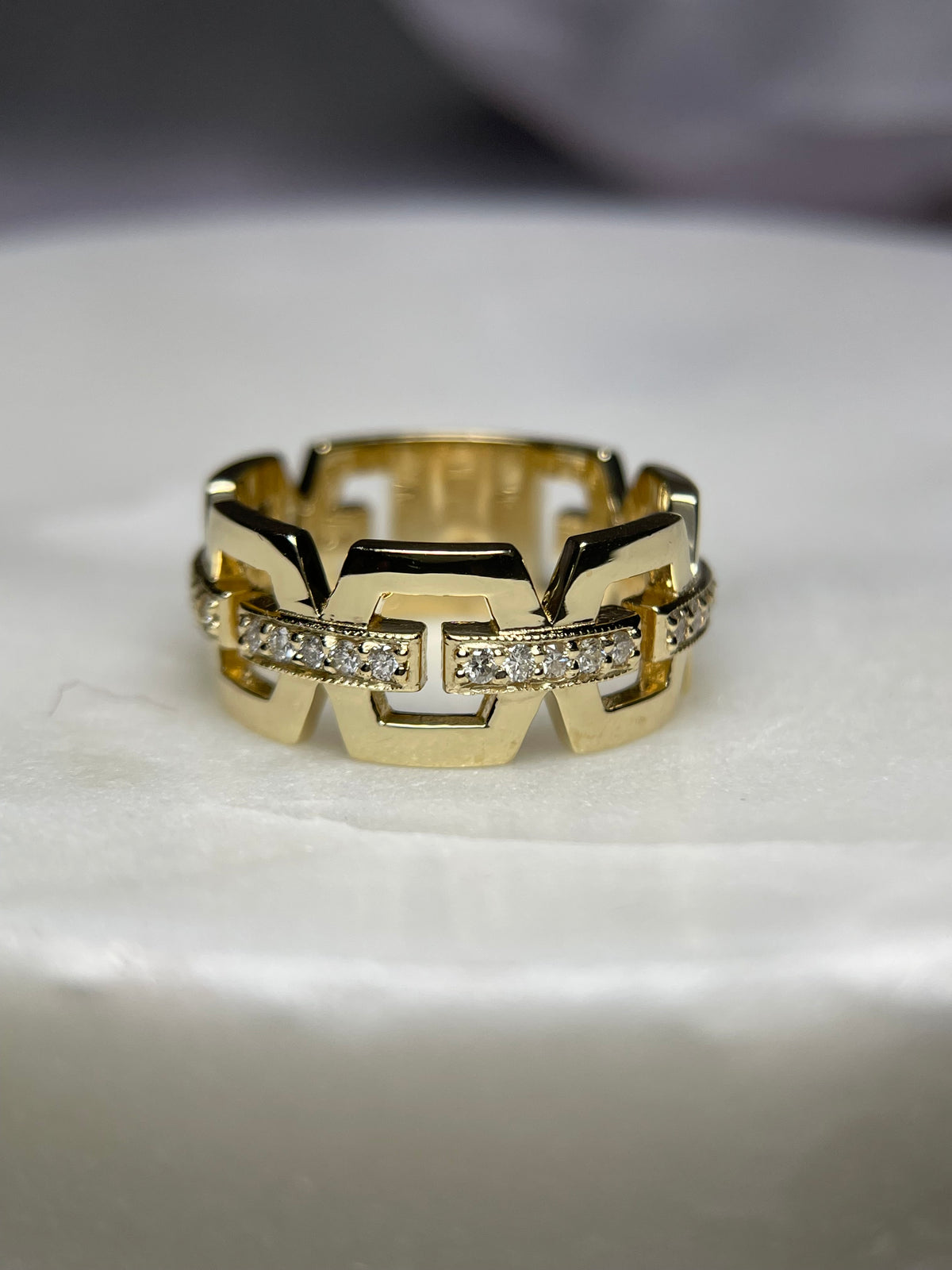 0.55ct Polished Chain Link Single Row Diamond Wedding Band 14K Gold MR026