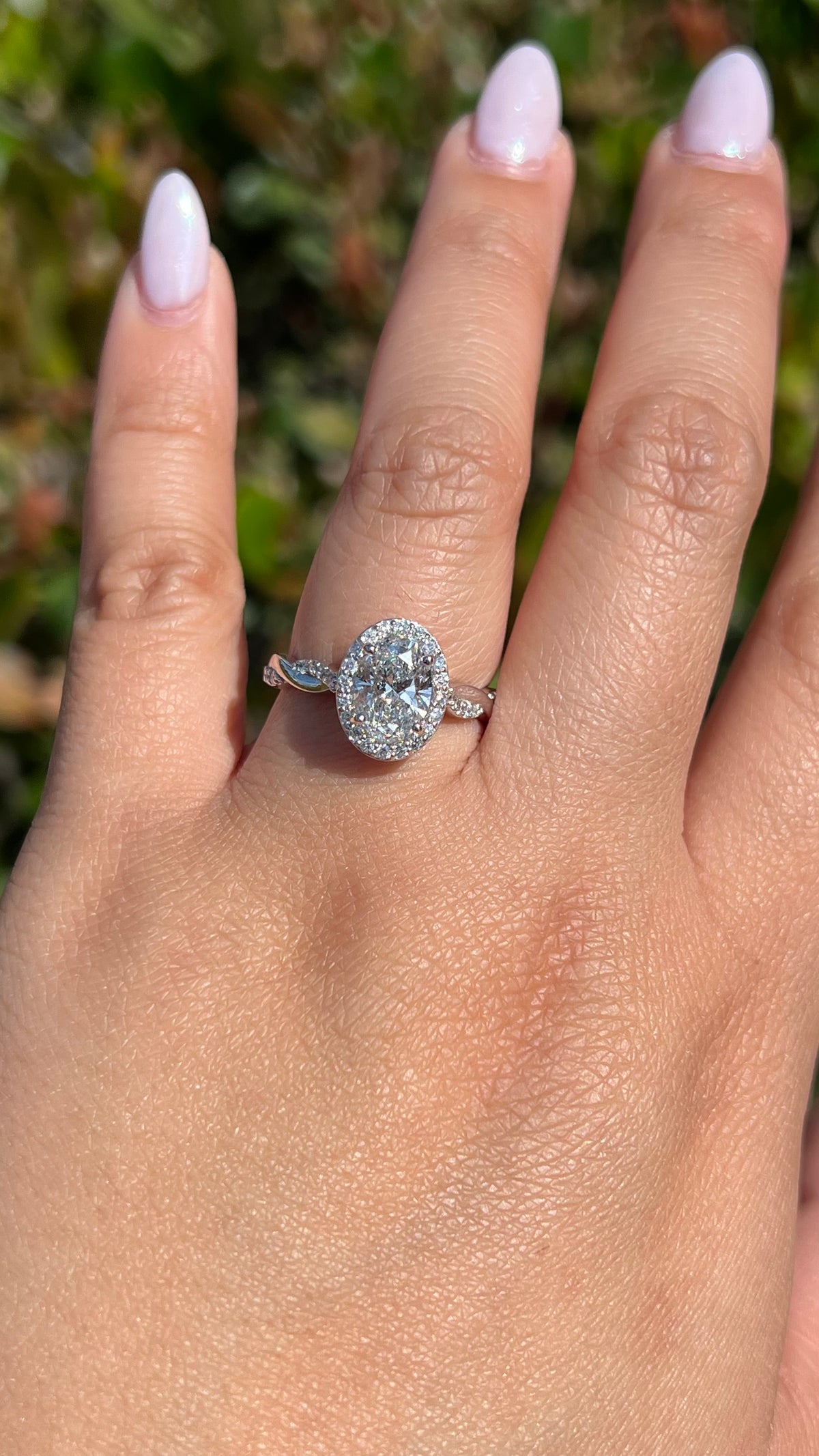 Lena Halo 1.58ct E-VS1 Oval Cut Lab Grown Diamond Engagement Ring 14K Gold