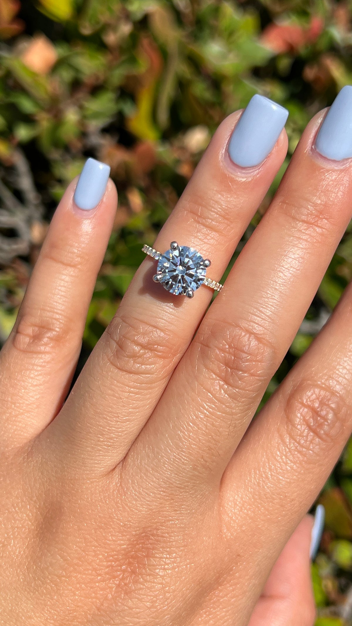 Jada 2.06ct E-VS1 Round Cut Lab Grown Diamond Engagement Ring 14K Gold