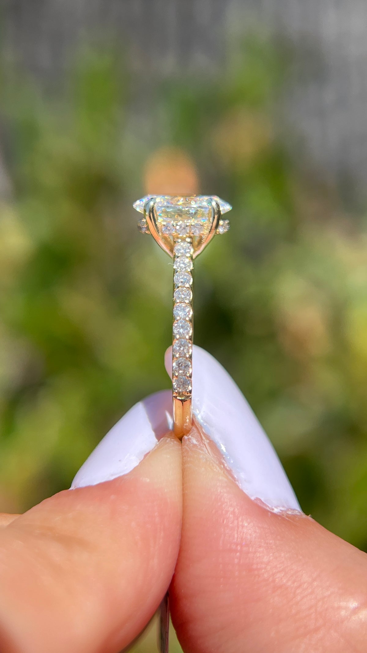 Jodi 1.58ct E-VS1 Oval Cut Lab Grown Diamond Engagement Ring 14K Gold