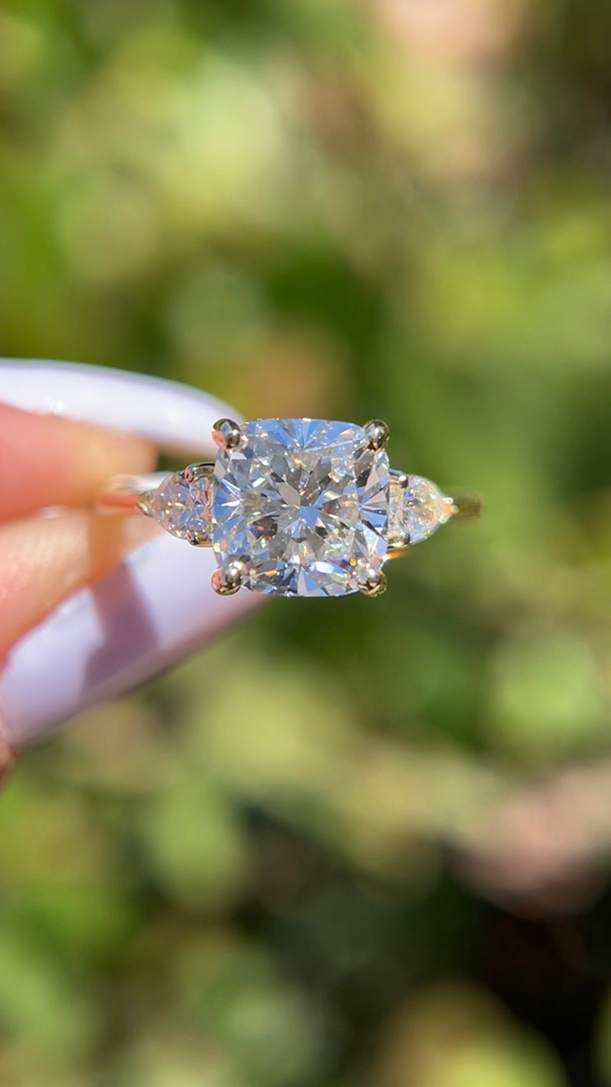 Pam 2.88ct F-VS1 Cushion Cut Lab Grown Diamond Engagement Ring 14K Gold