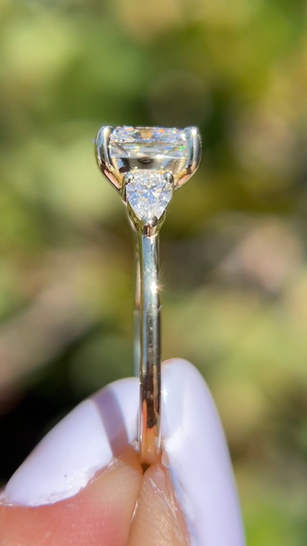 Pam 2.88ct F-VS1 Cushion Cut Lab Grown Diamond Engagement Ring 14K Gold