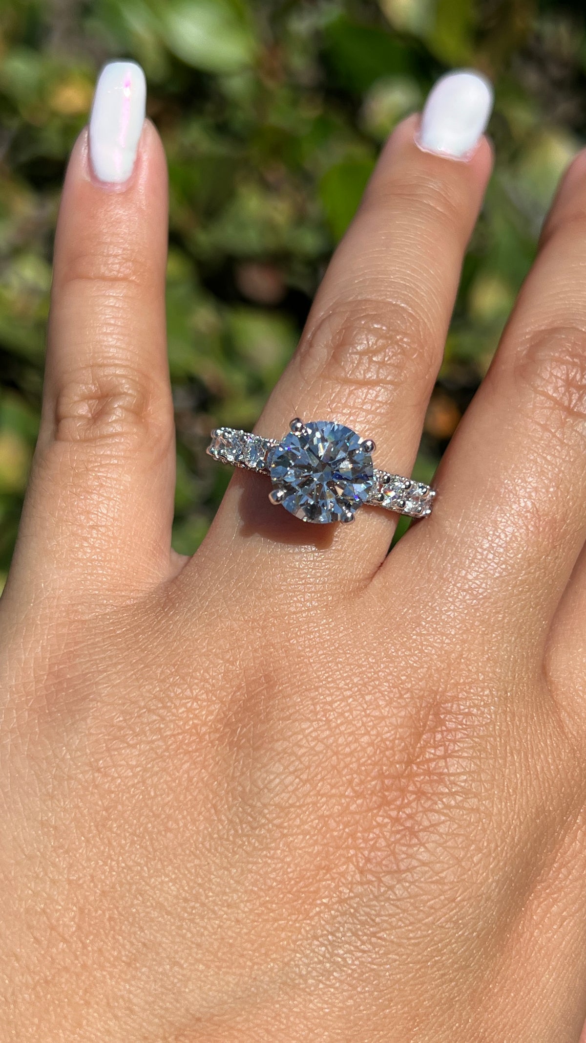 Christi 4.50ct F-VS1 Round Cut Lab Grown Diamond Engagement Ring 14K Gold