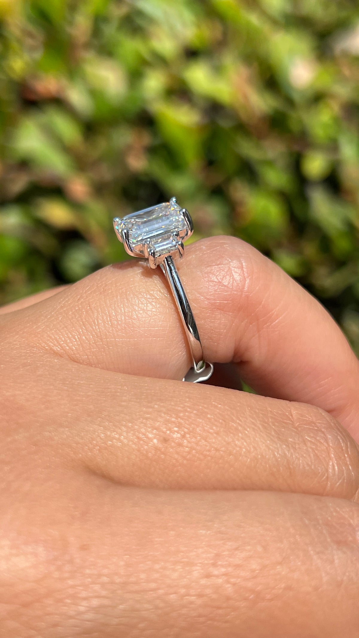 Amy 3.07ct E-VS1 Emerald Cut Lab Grown Diamond Engagement Ring 14K Gold