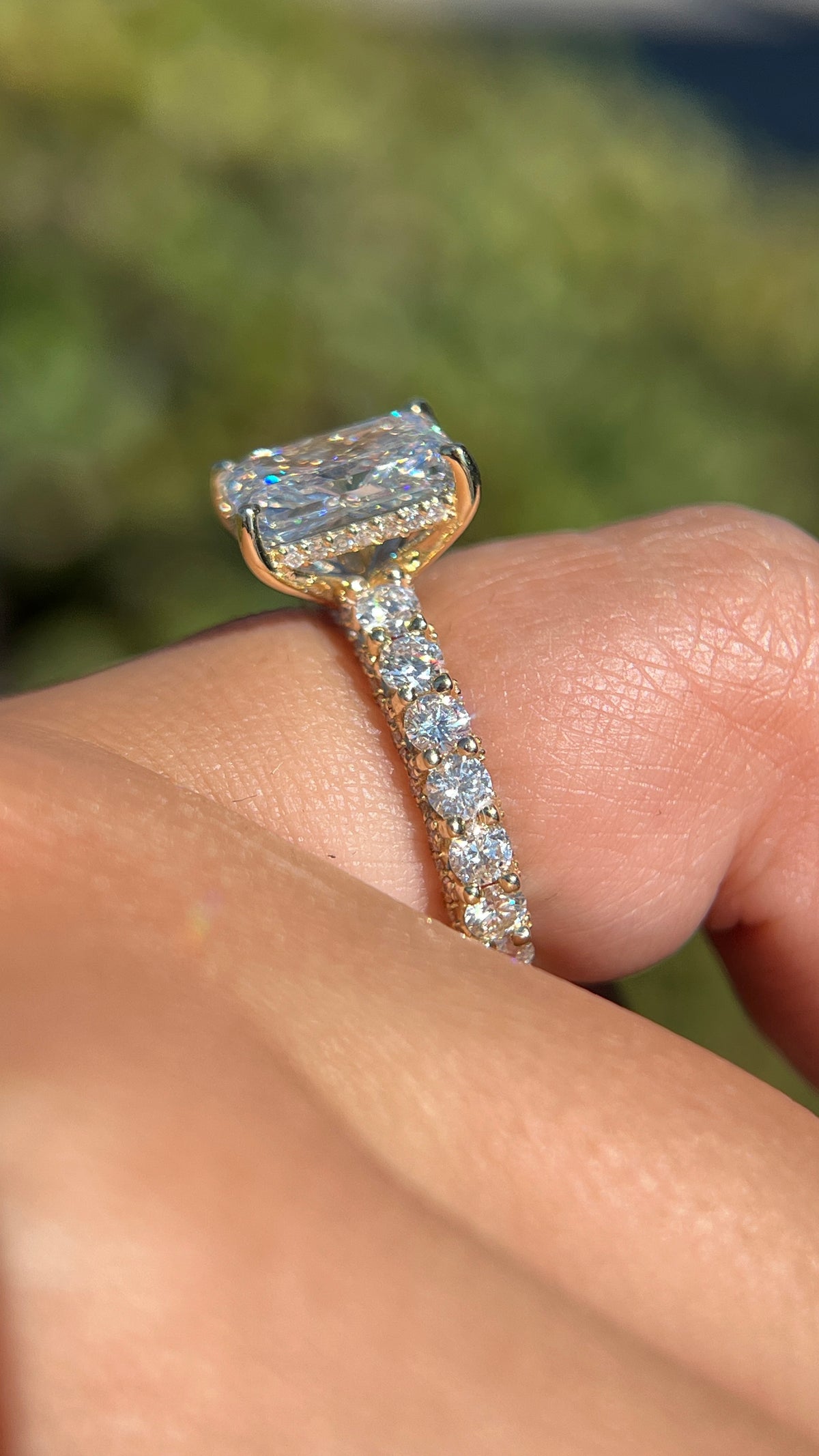 Christi 3.09ct E-VS1 Radiant Cut Lab Grown Diamond Engagement Ring 14K Gold