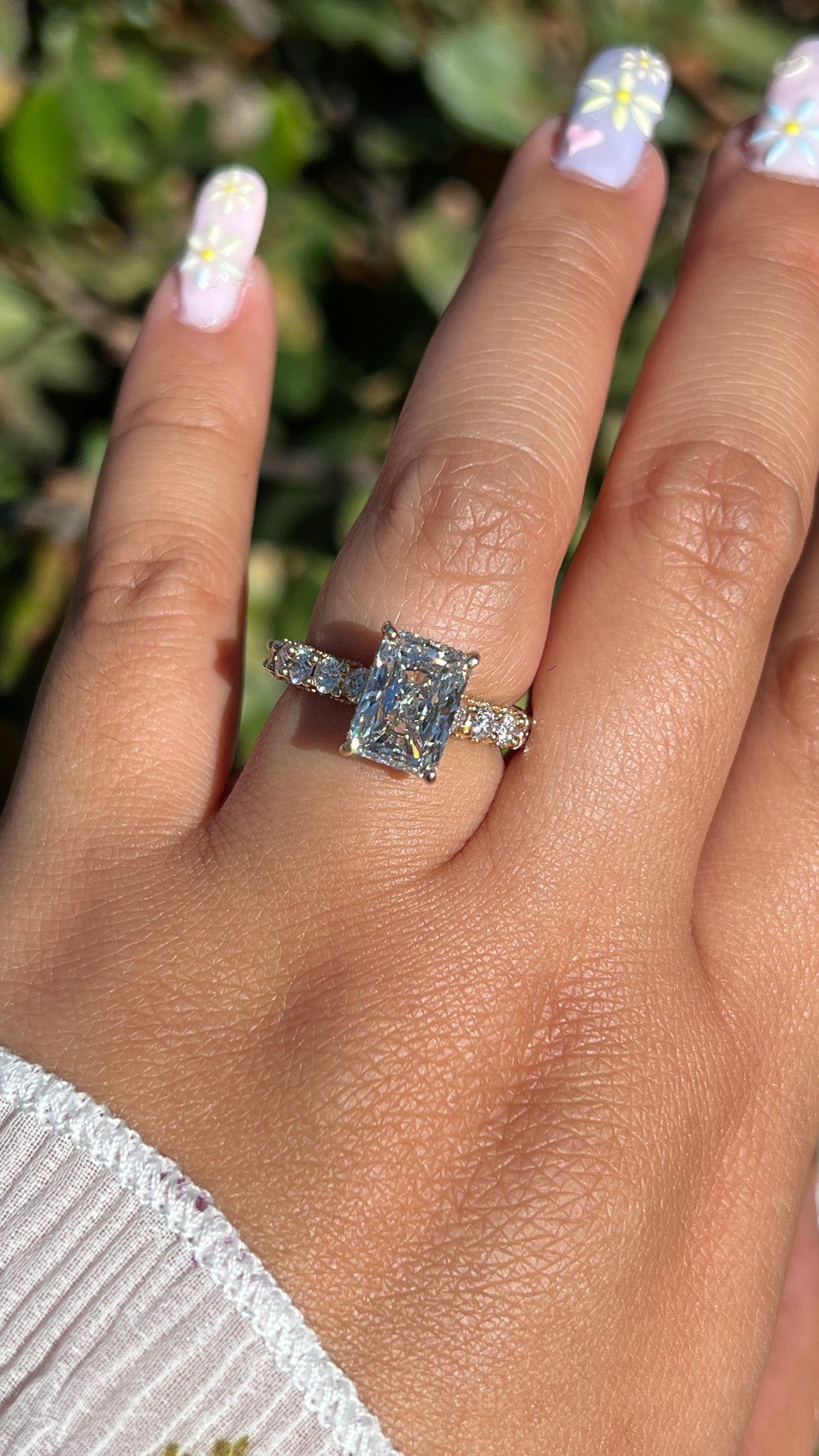 Christi 3.09ct E-VS1 Radiant Cut Lab Grown Diamond Engagement Ring 14K Gold