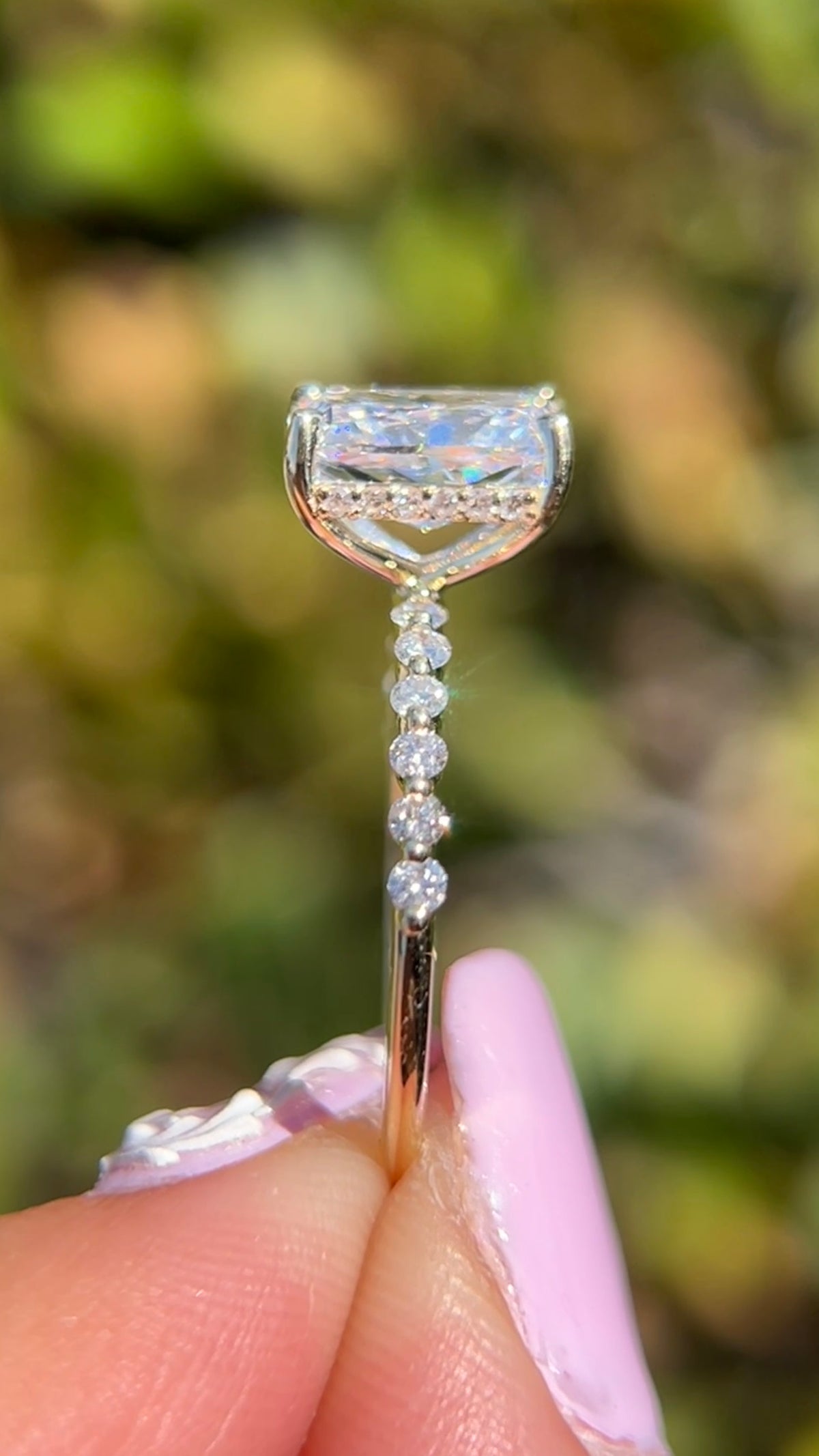 Iris 2.26ct E-VS1 Radiant Cut Lab Grown Diamond Engagement Ring 14K Gold