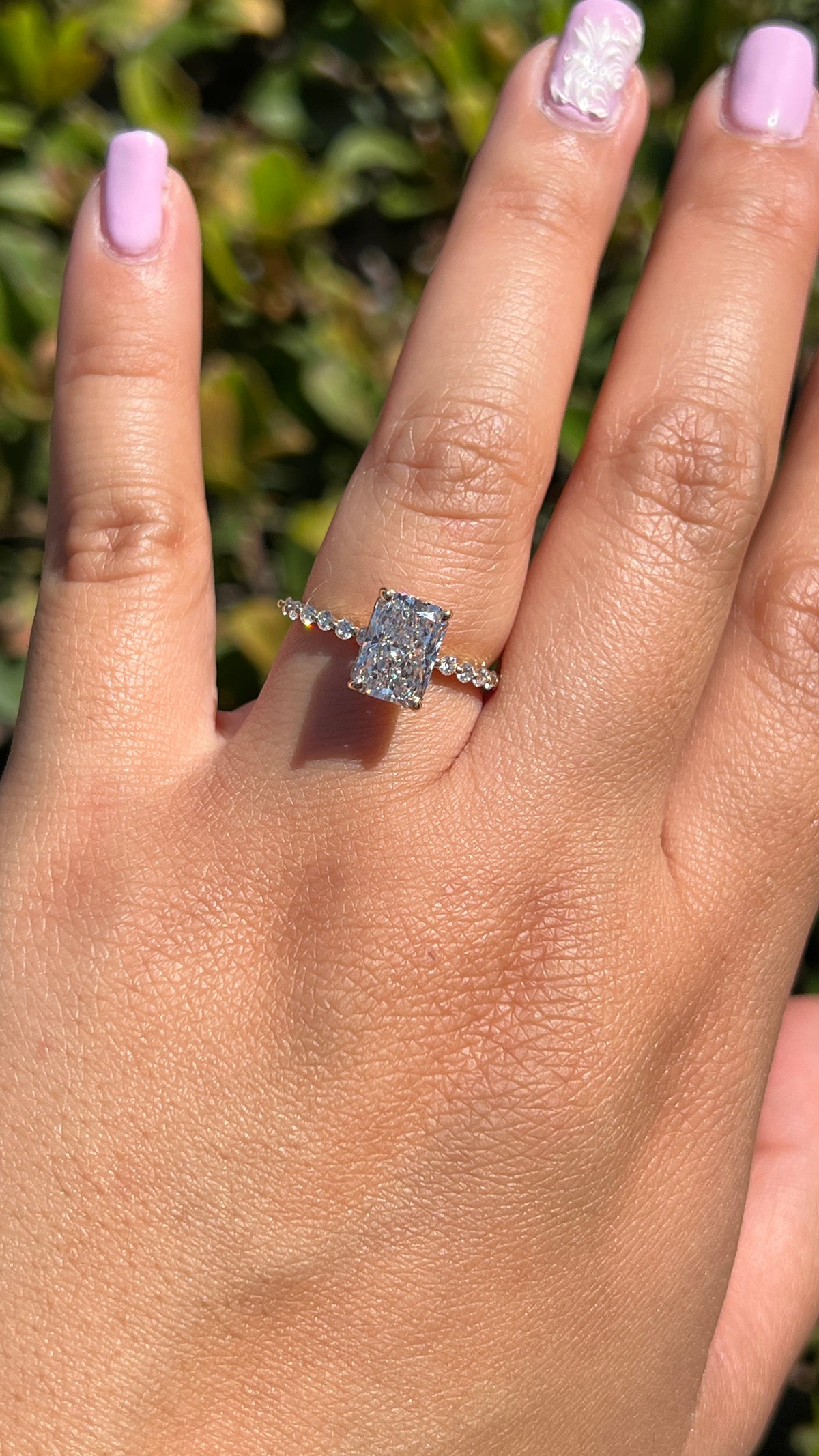 Iris 2.26ct E-VS1 Radiant Cut Lab Grown Diamond Engagement Ring 14K Gold