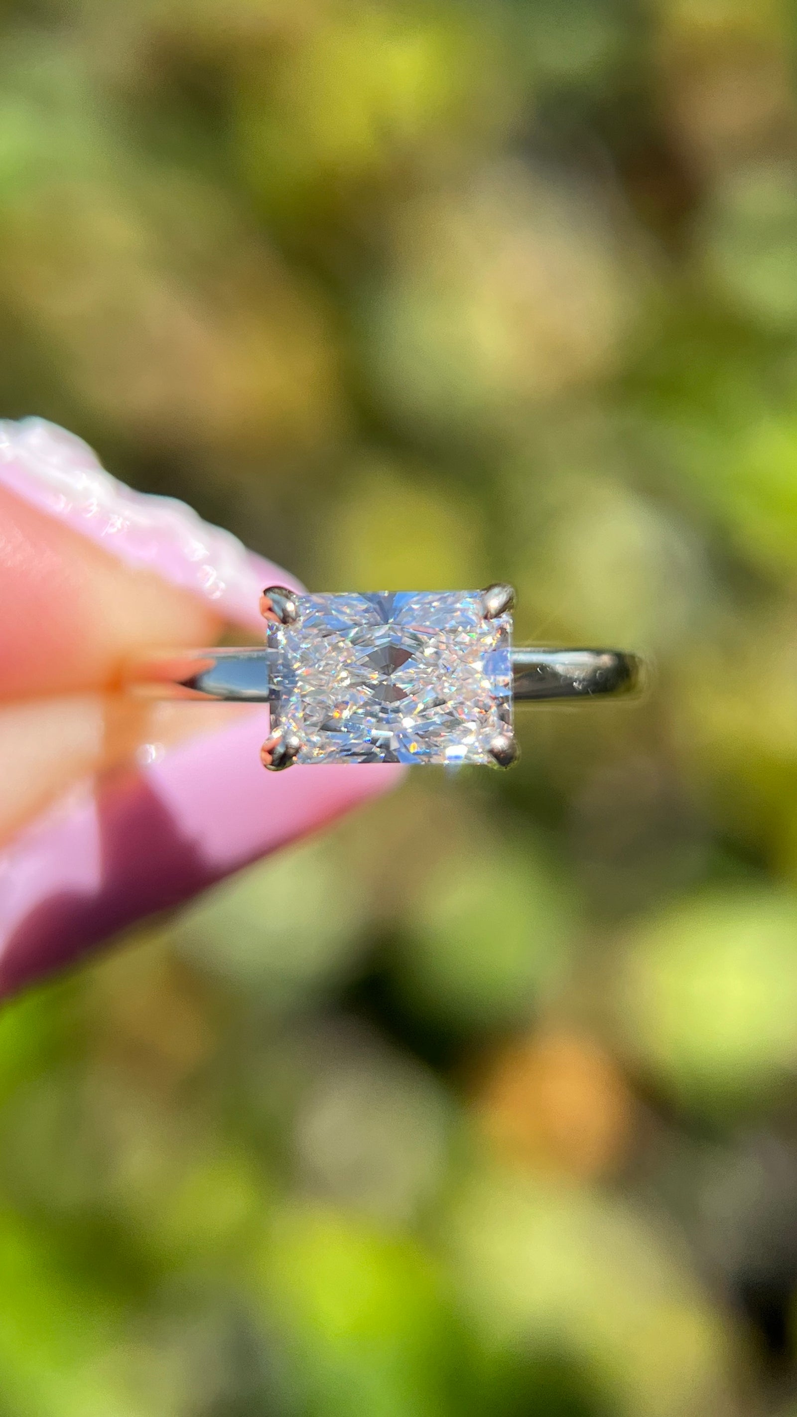 Sophi 1.51ct E-VS1 Radiant Cut Lab Grown Diamond Engagement Ring 14K Gold