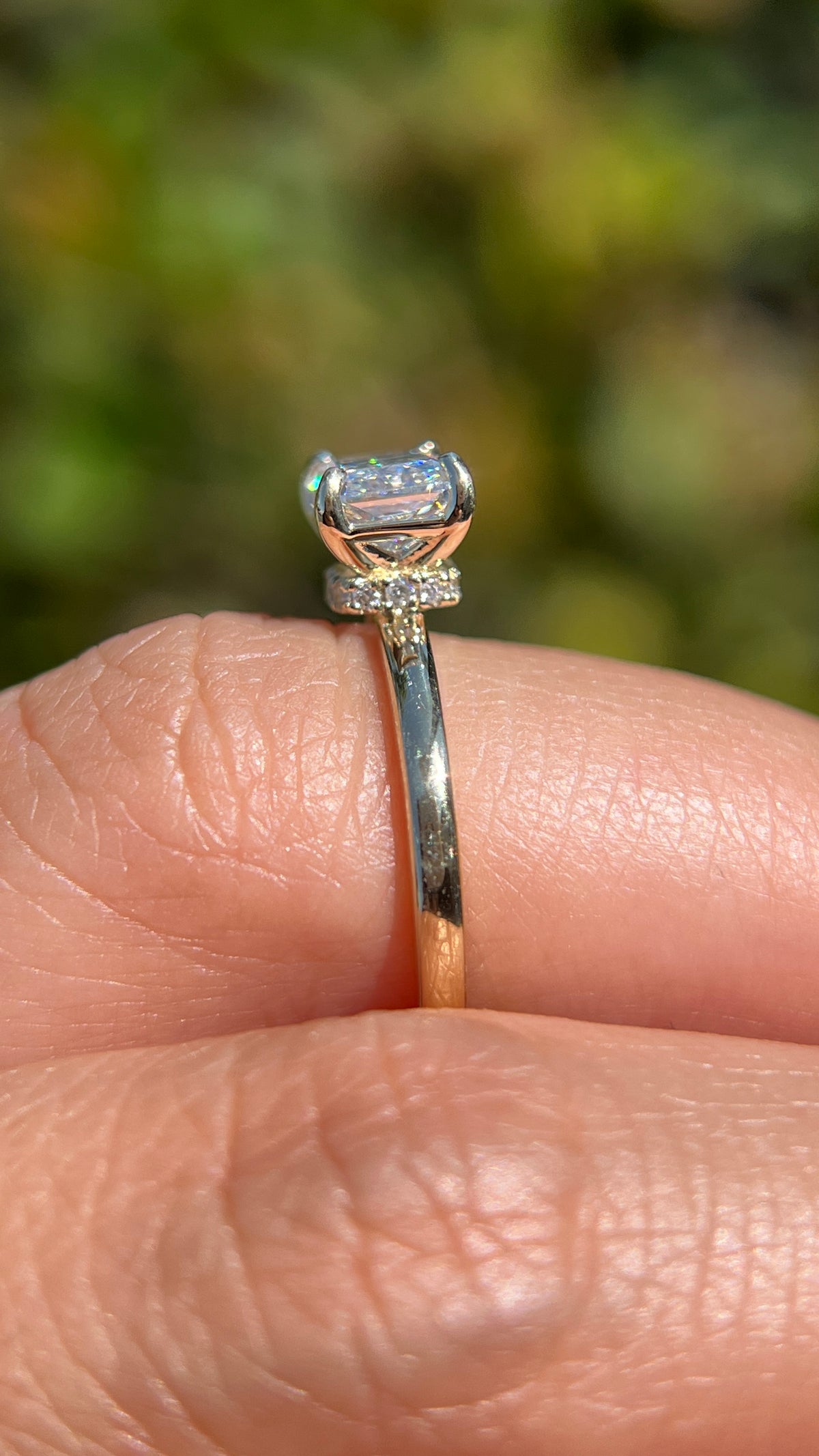 Sophi 1.51ct E-VS1 Radiant Cut Lab Grown Diamond Engagement Ring 14K Gold