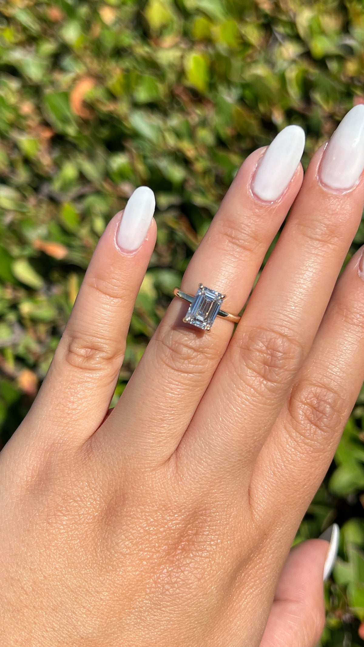 Sophi 2.09ct E-VVS2 Emerald Cut Lab Grown Diamond Engagement Ring 14K Gold