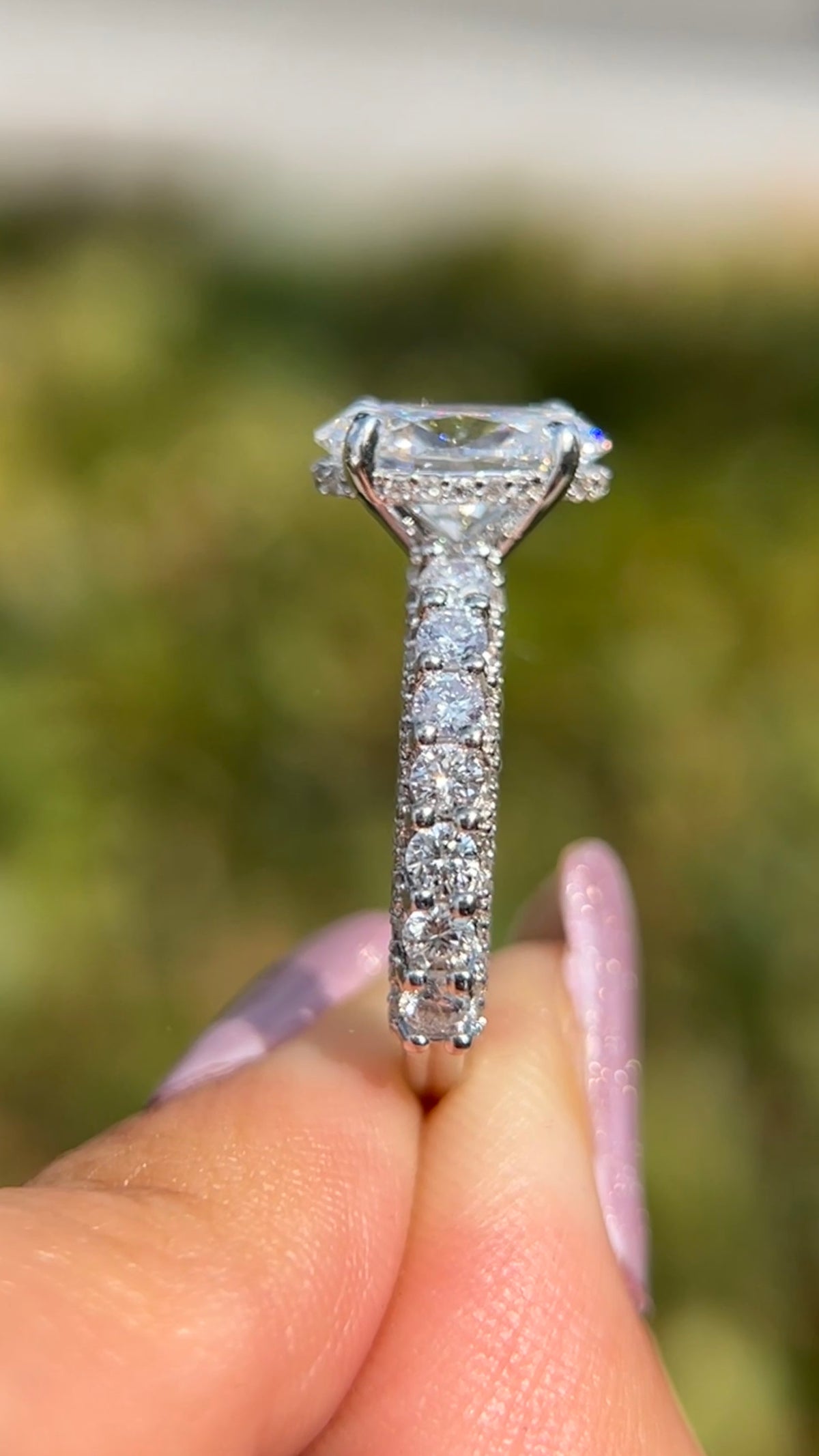 Christi 2.50ct E-VS1 Oval Cut Lab Grown Diamond Engagement Ring 14K Gold