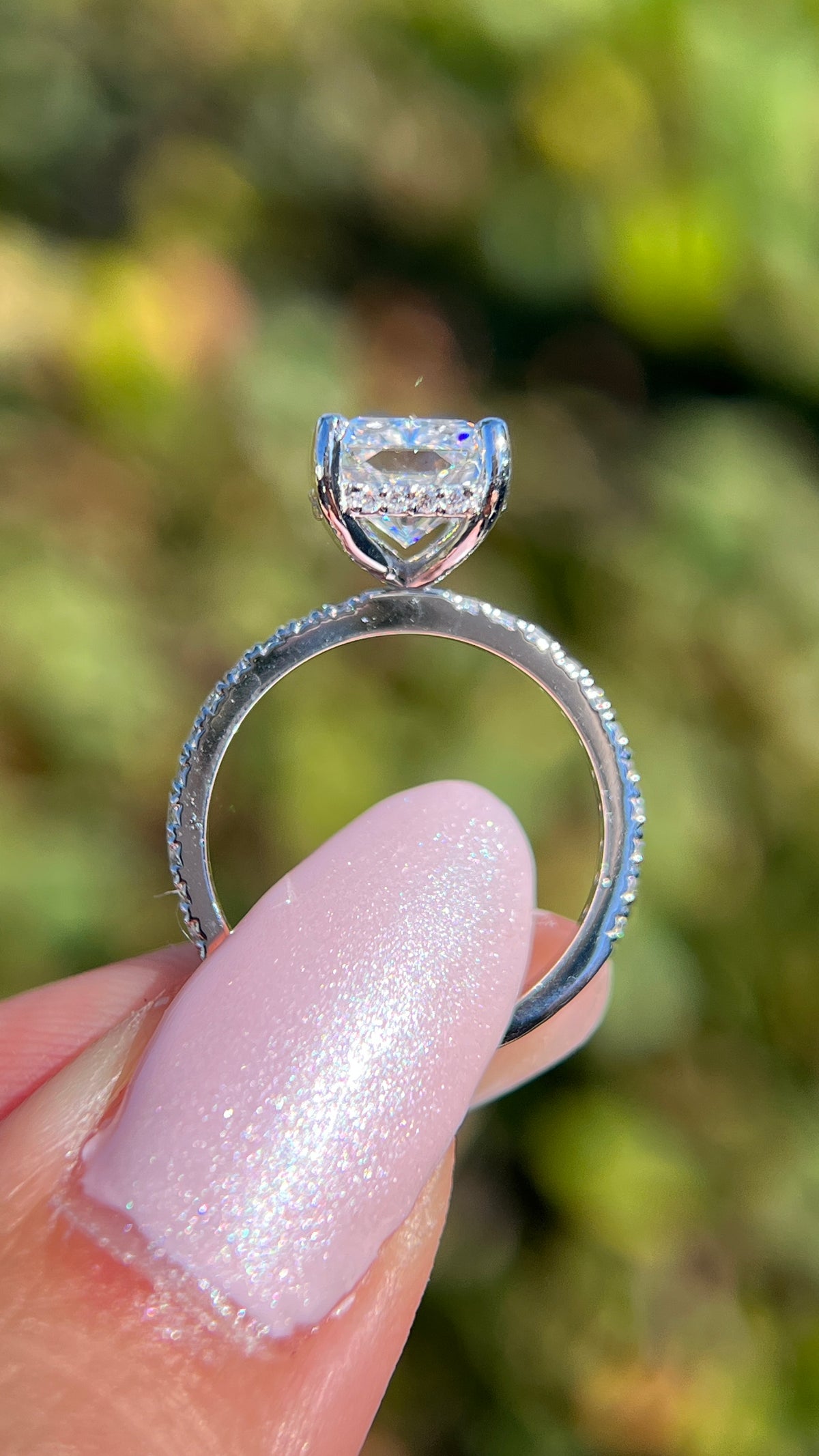 Jada 3.09ct E-VS1 Radiant Cut Lab Grown Diamond Engagement Ring 14K Gold