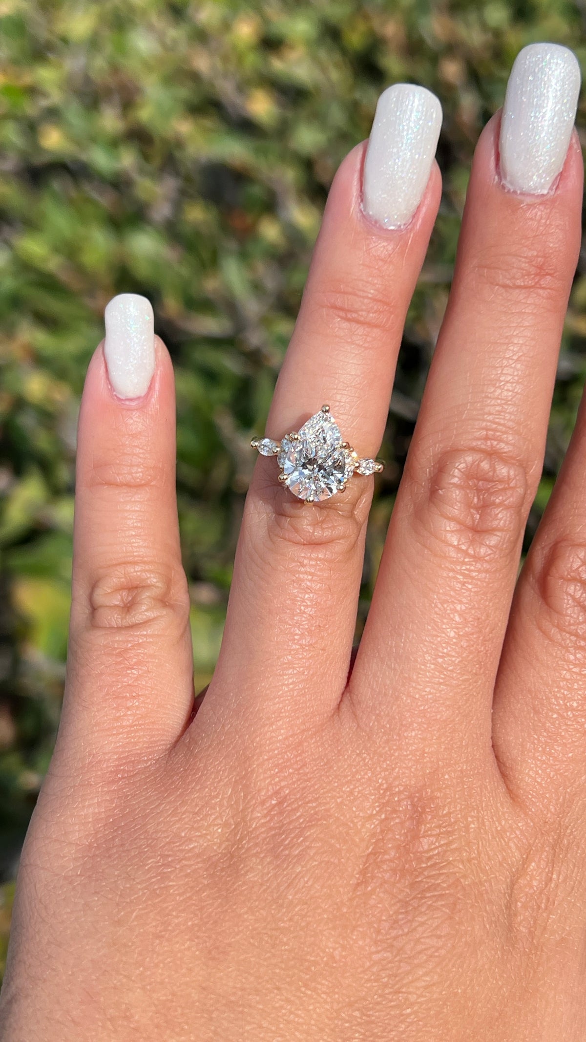 Mia 2.52ct E-VS1 Pear Cut Lab Grown Diamond Engagement Ring 14K Gold