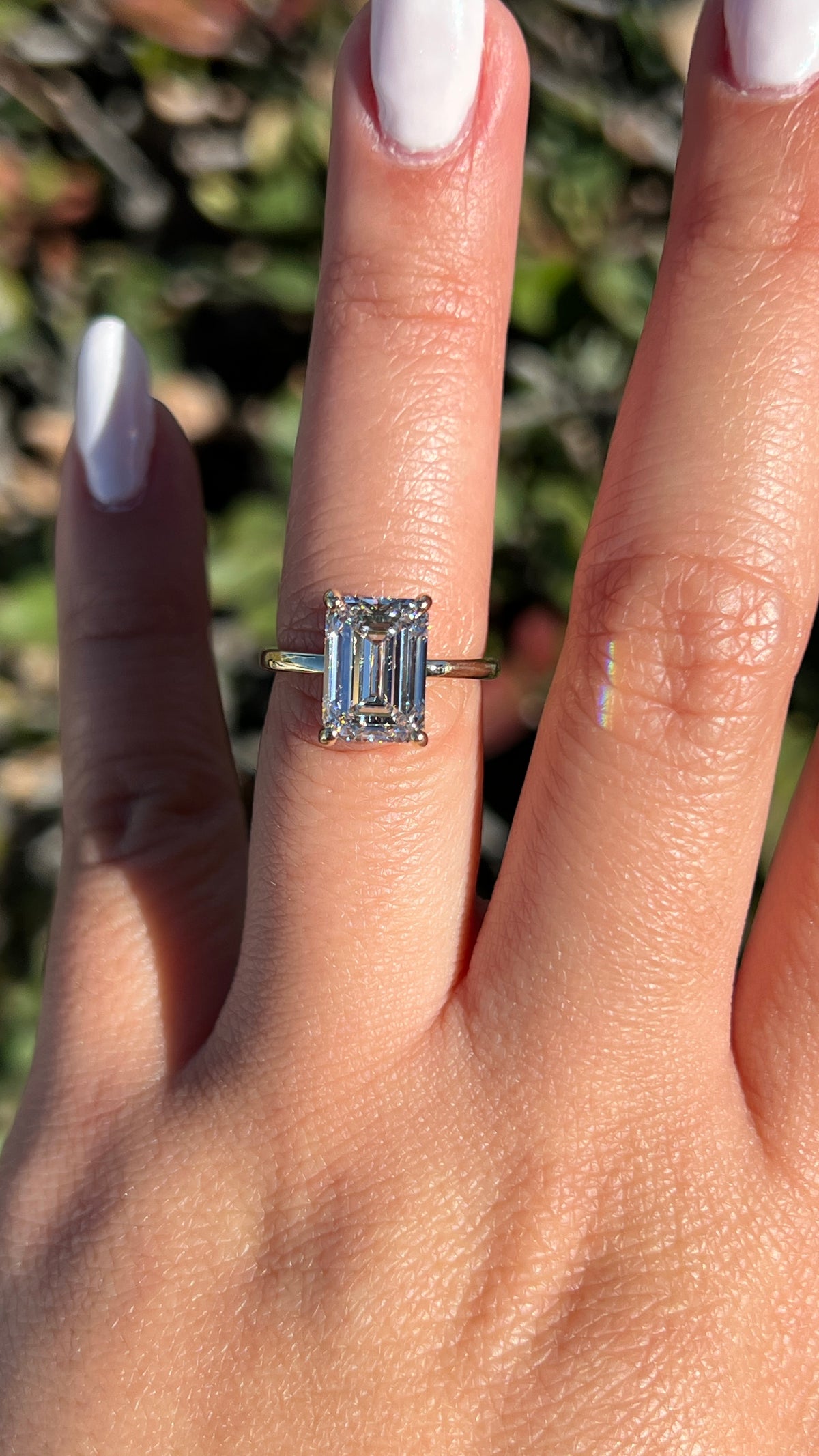 Sophi 3.76ct E-VS1 Emerald Cut Lab Grown Diamond Engagement Ring 14K Gold