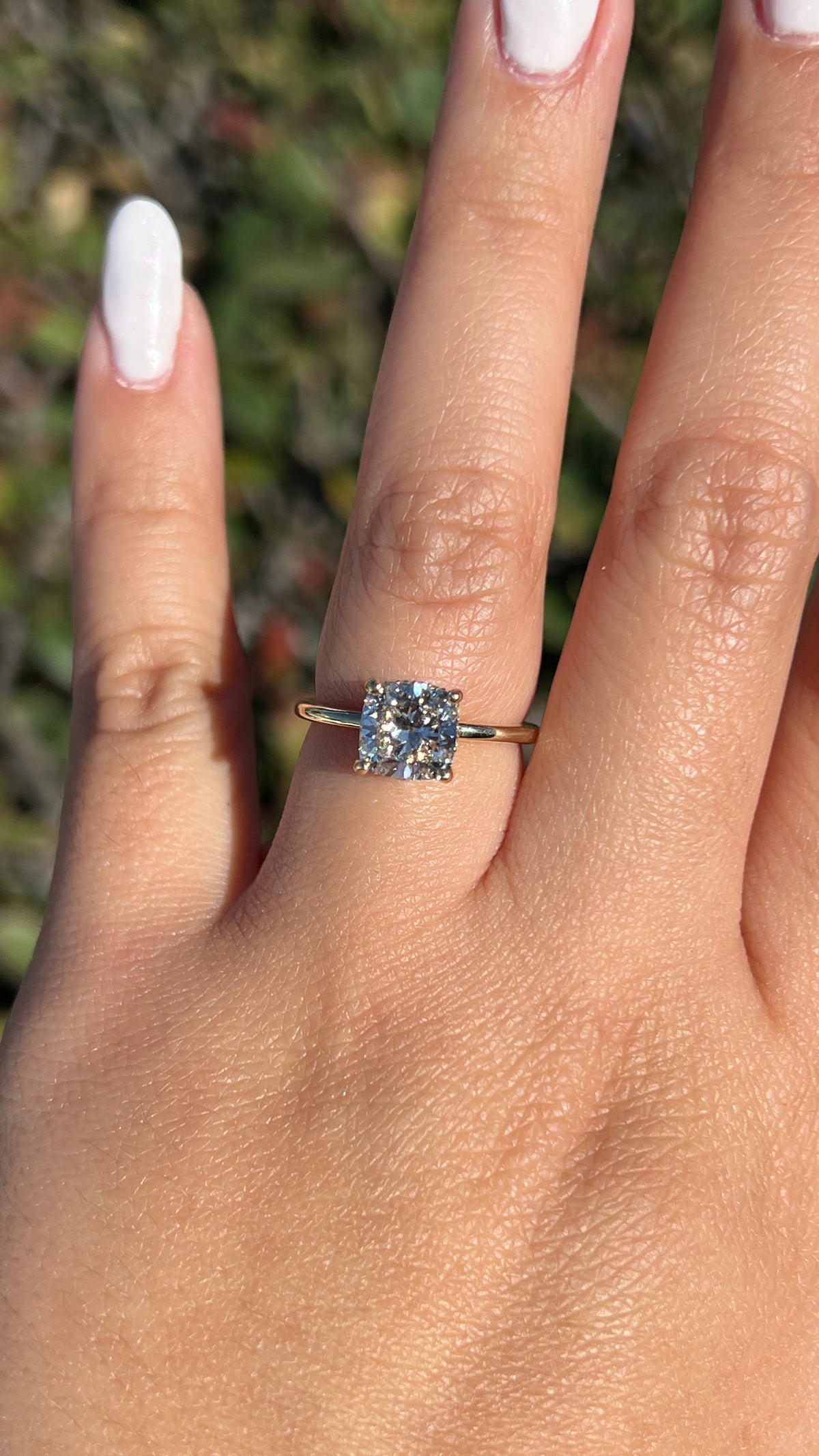 Sandy 1.91ct F-VS1 Cushion Cut Lab Grown Diamond Engagement Ring 14K Gold