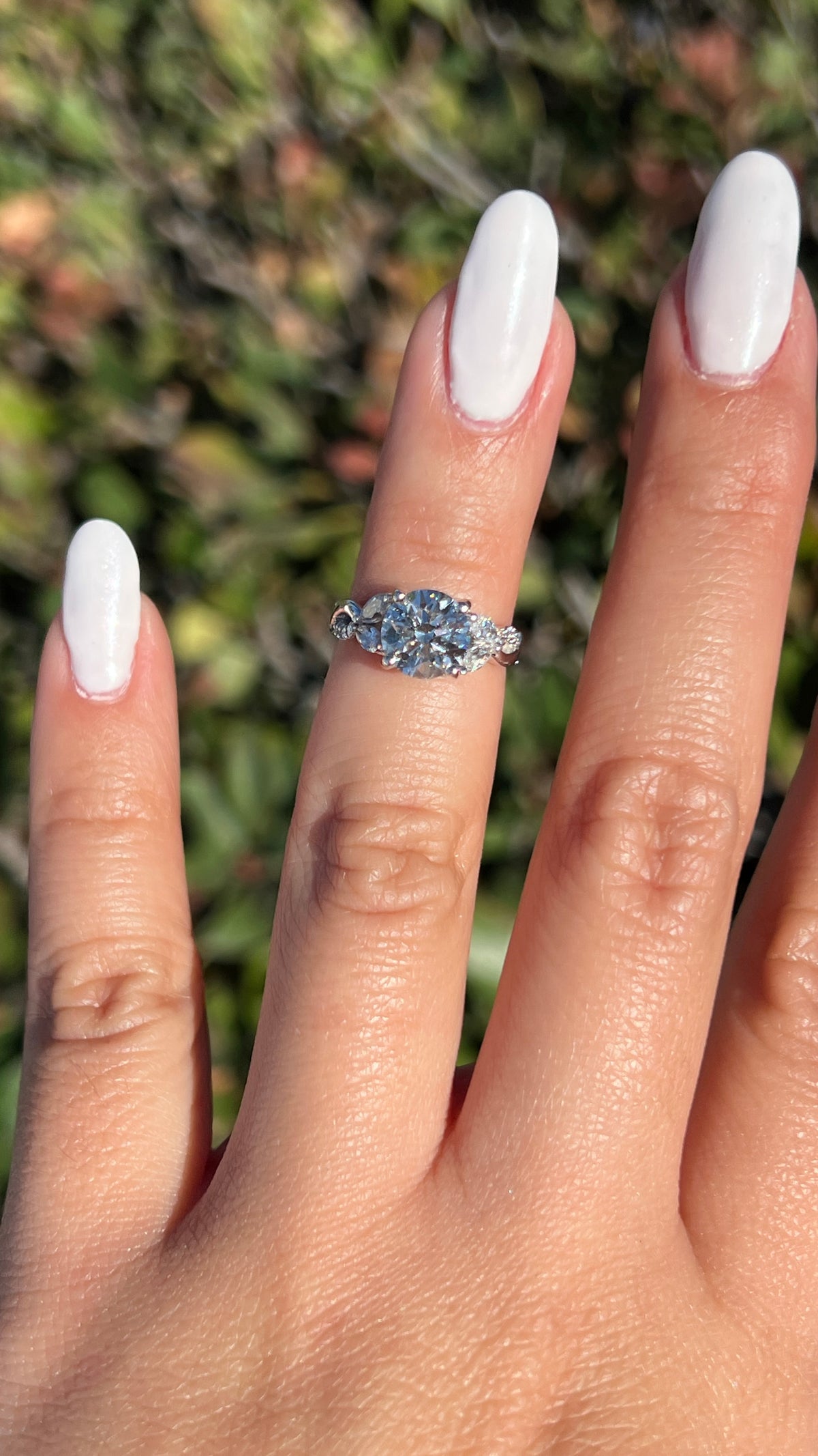 Kathy 1.80ct E-VS1 Round Cut Lab Grown Diamond Engagement Ring 14K Gold