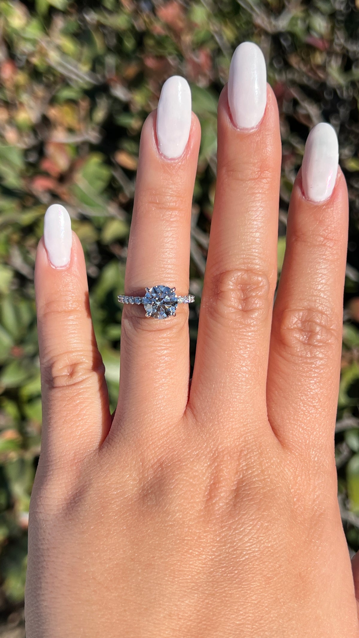 Cynthia 2.09ct E-VS1 Round Cut Lab Grown Diamond Engagement Ring 14K Gold