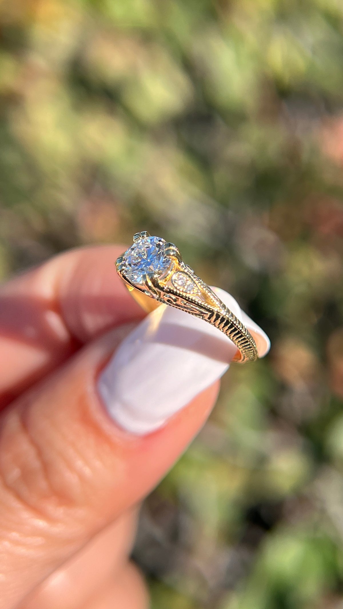 Rose 0.70ct E-SI1 Round Cut Lab Grown Diamond Engagement Ring 14K Gold