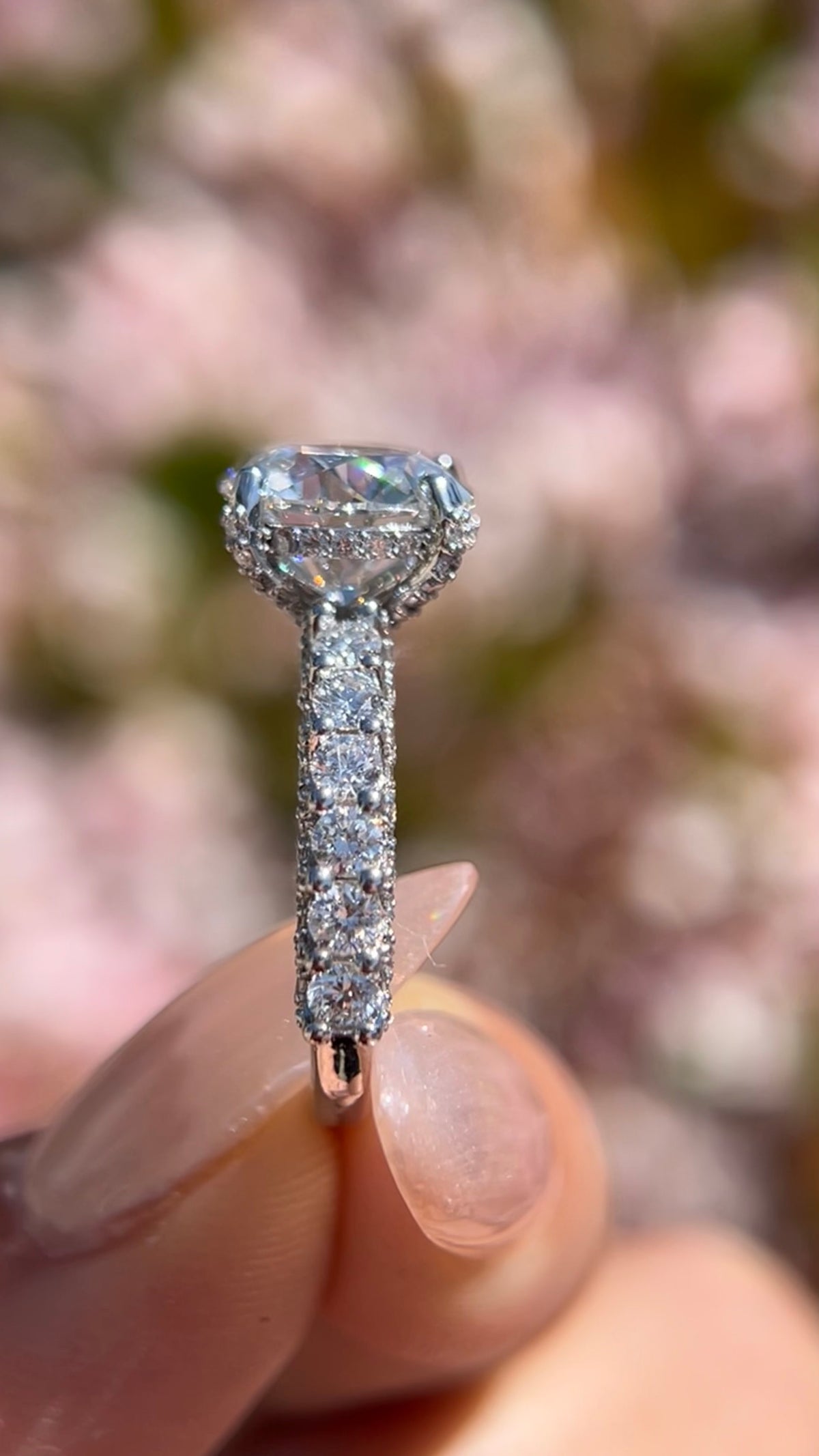 Christi 3.87ct E-VS1 Round Cut Lab Grown Diamond Engagement Ring 14K Gold