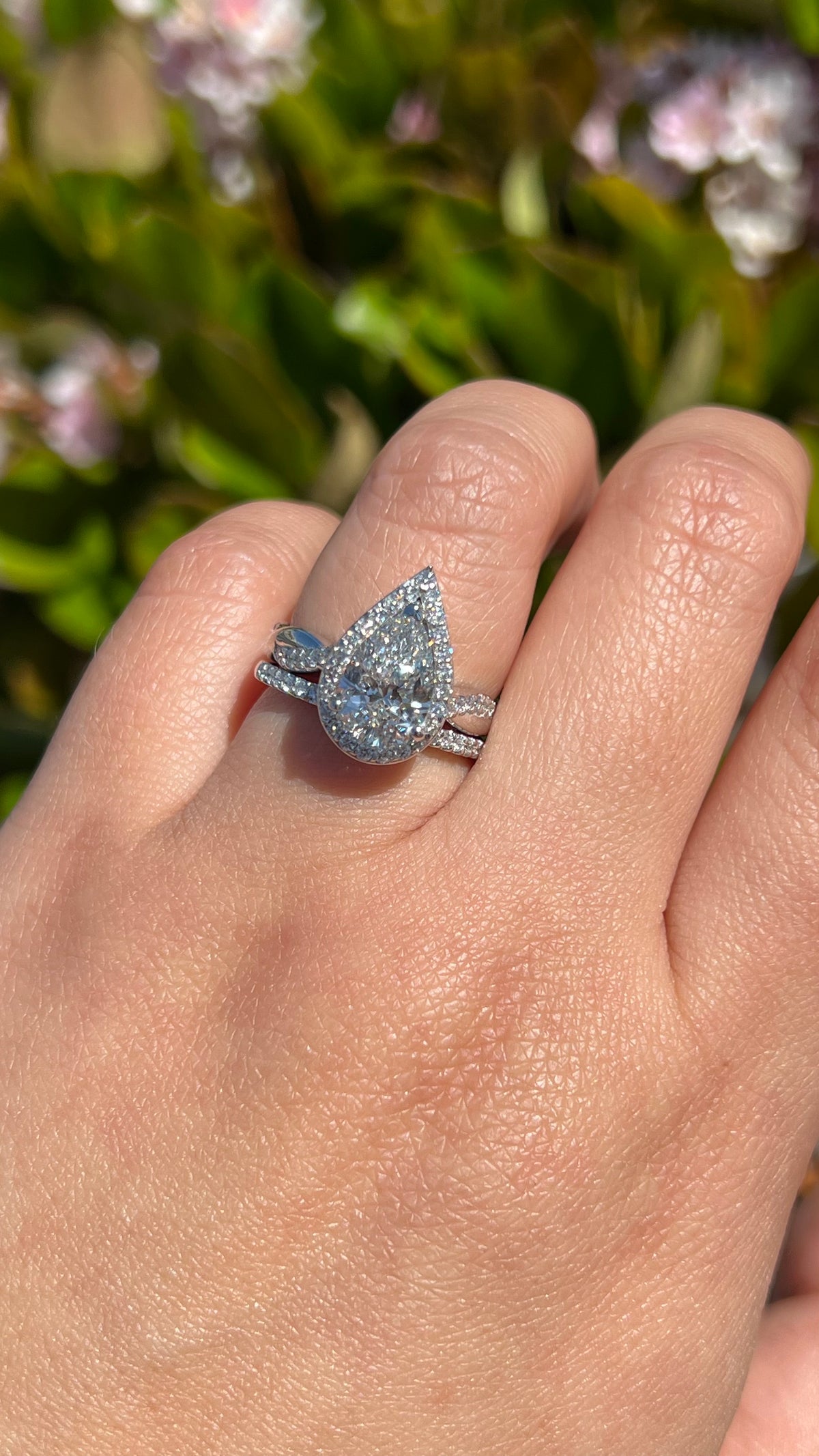 Lena Halo 2.07ct F-VS1 Pear Cut Lab Grown Diamond Engagement Ring 14K Gold