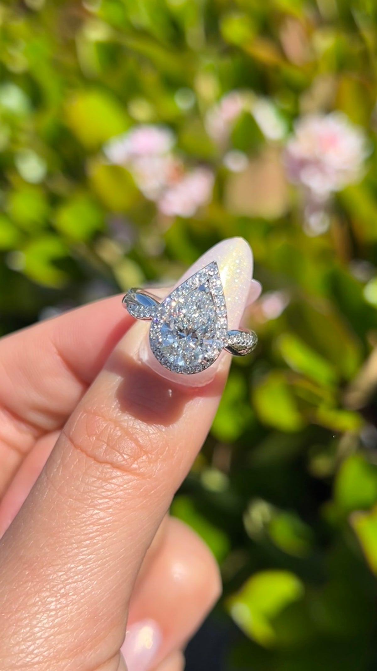 Lena Halo 2.07ct F-VS1 Pear Cut Lab Grown Diamond Engagement Ring 14K Gold