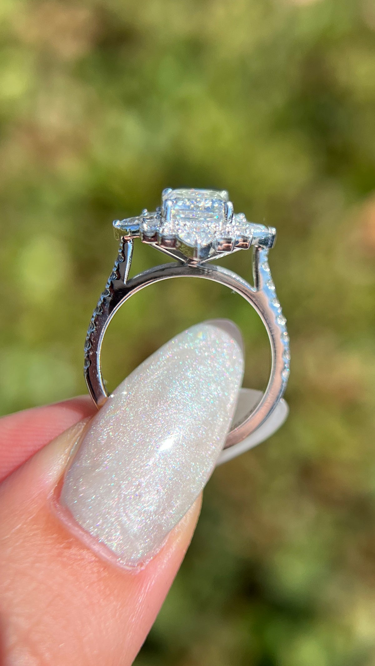 Evelyn 2.41ct E-VS1 Emerald Cut Lab Grown Diamond Engagement Ring 14K Gold