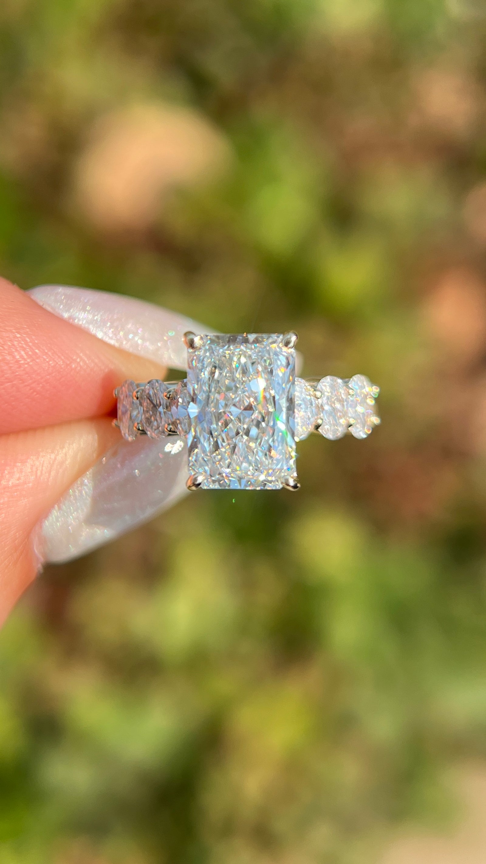 Olivia 3.52ct E-VS1 Radiant Cut Lab Grown Diamond Engagement Ring 14K Gold