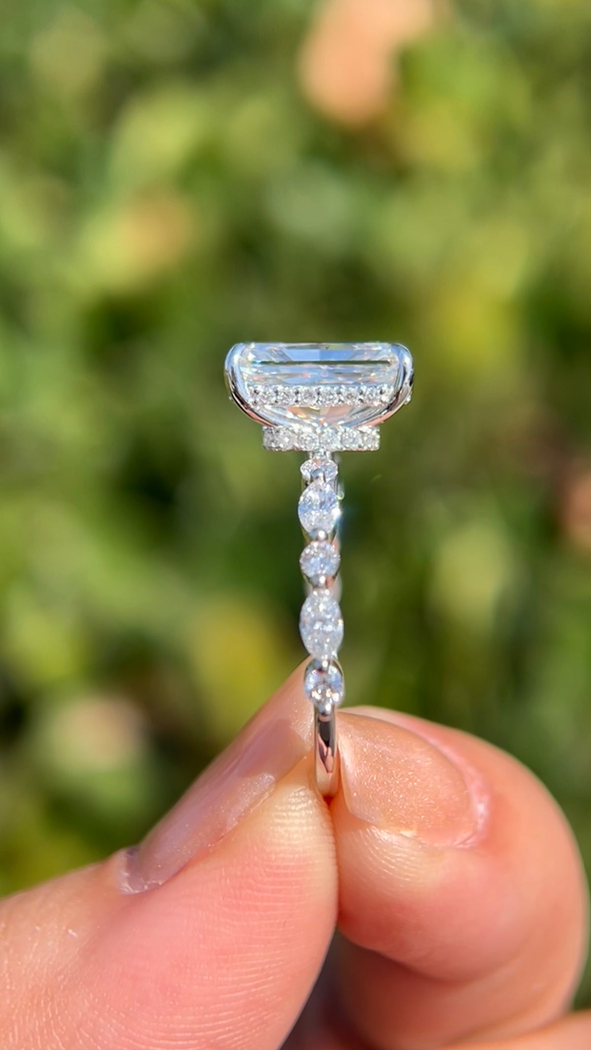 Mari 3.87ct E-VS1 Radiant Cut Lab Grown Diamond Engagement Ring 14K Gold