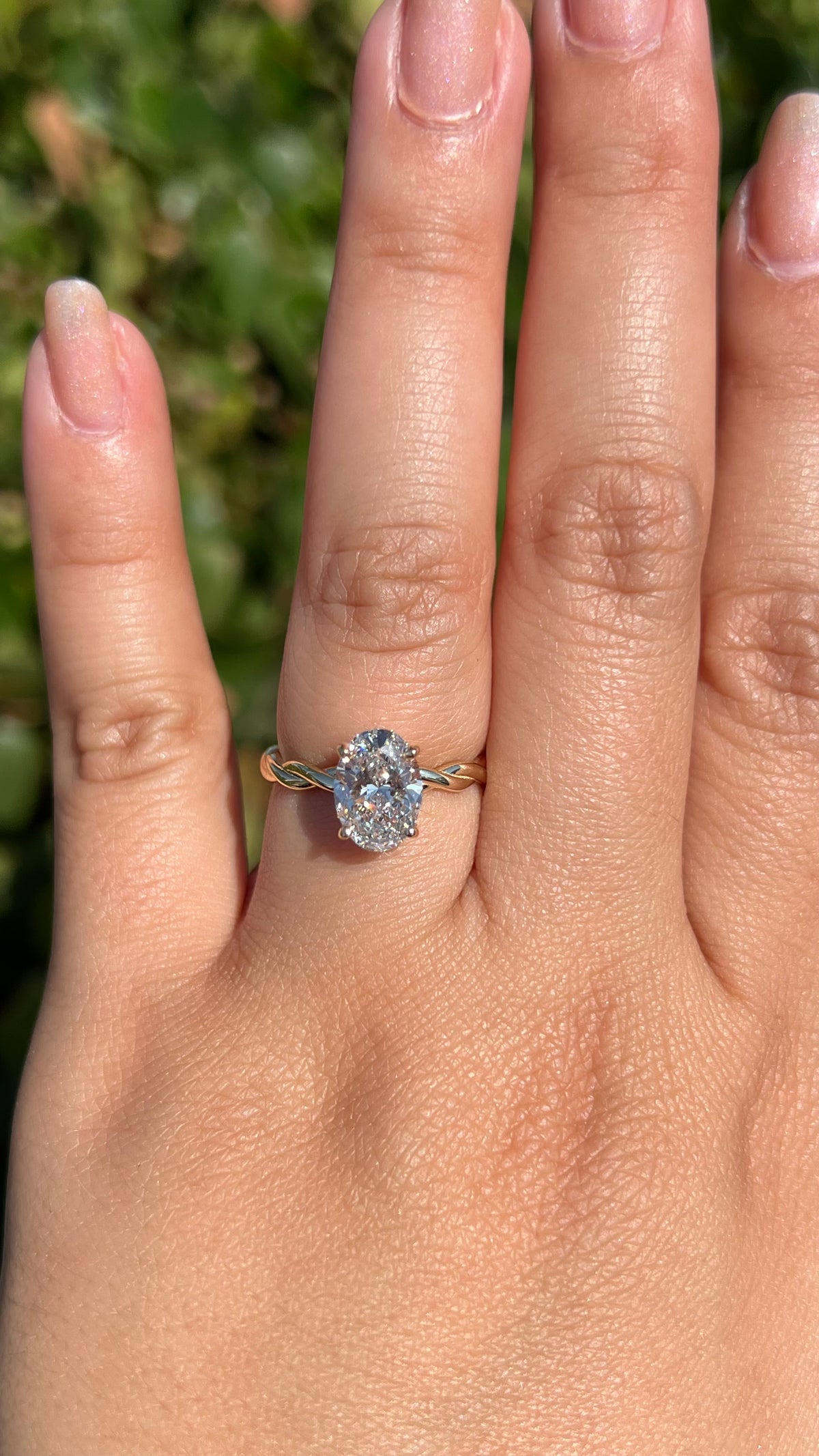 Lucia 1.91ct E-VS1 Oval Cut Lab Grown Diamond Engagement Ring 14K Gold