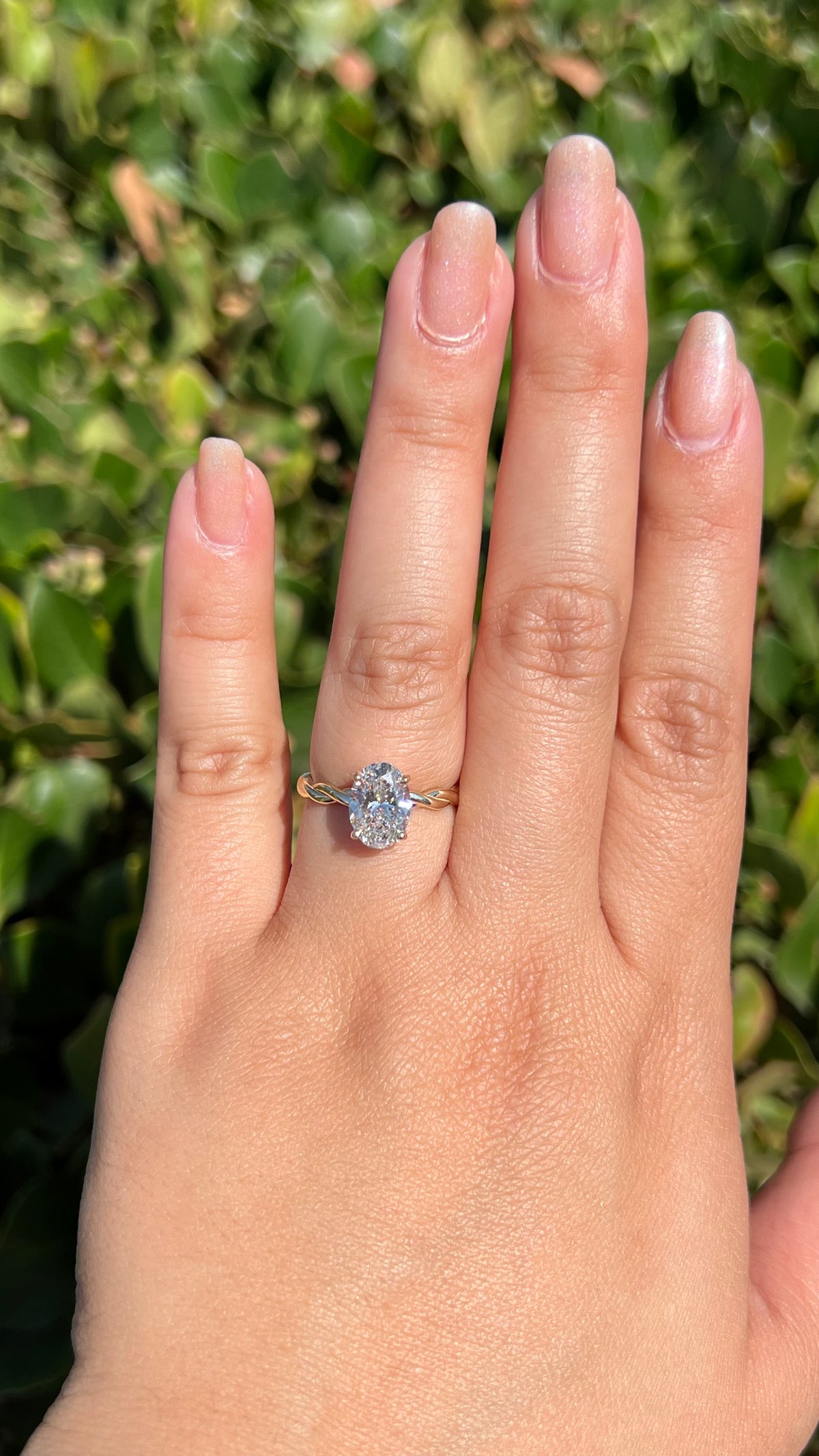 Lucia 1.91ct E-VS1 Oval Cut Lab Grown Diamond Engagement Ring 14K Gold