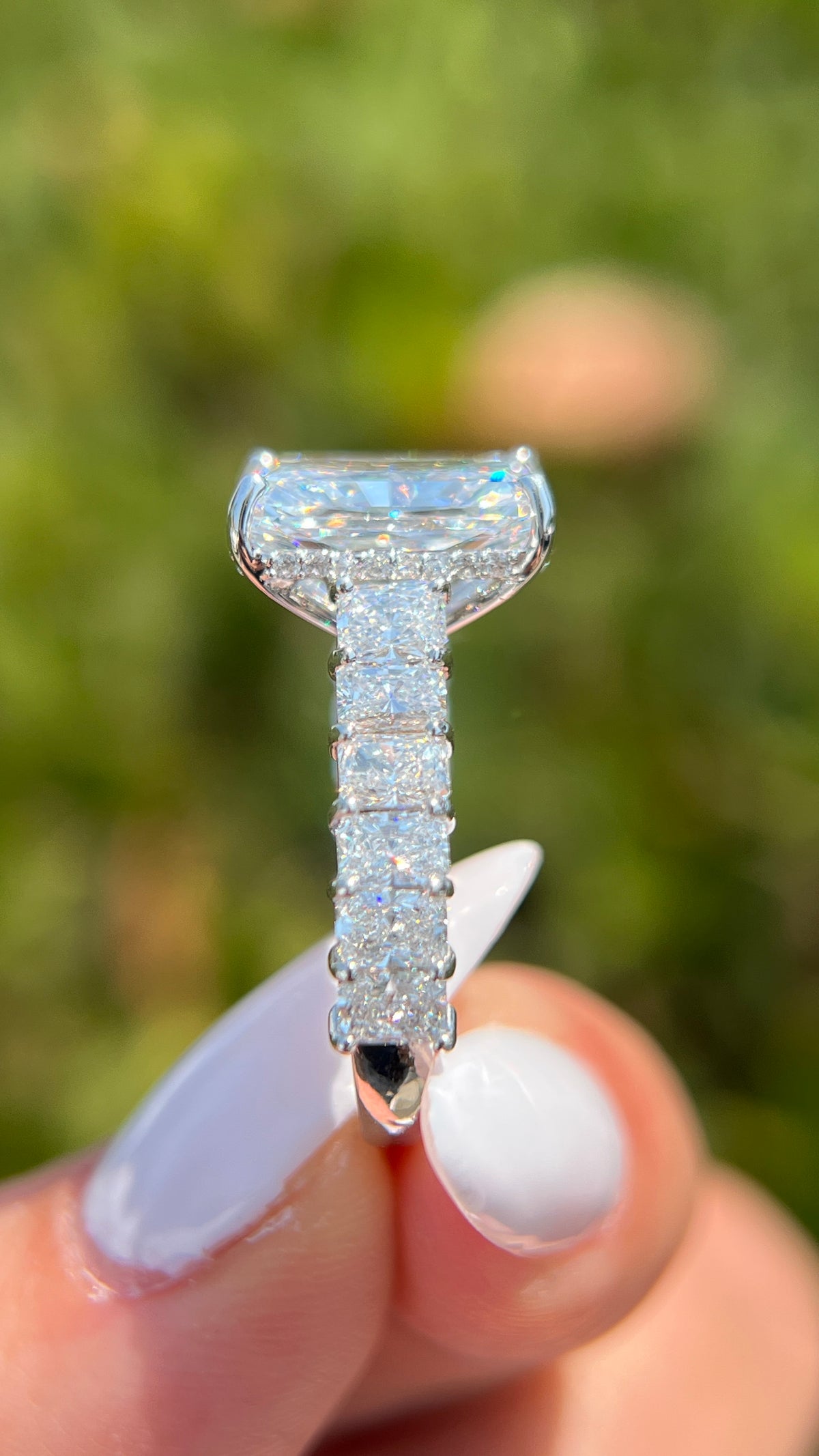 LG295 Remi 4.74ct E-VS1 Radiant Cut Lab Grown Diamond Engagement Ring 14K Gold