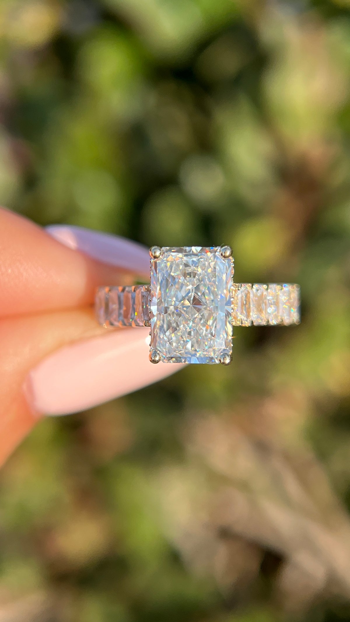 Remi 4.09ct E-VS1 Radiant Cut Lab Grown Diamond Engagement Ring 14K Gold