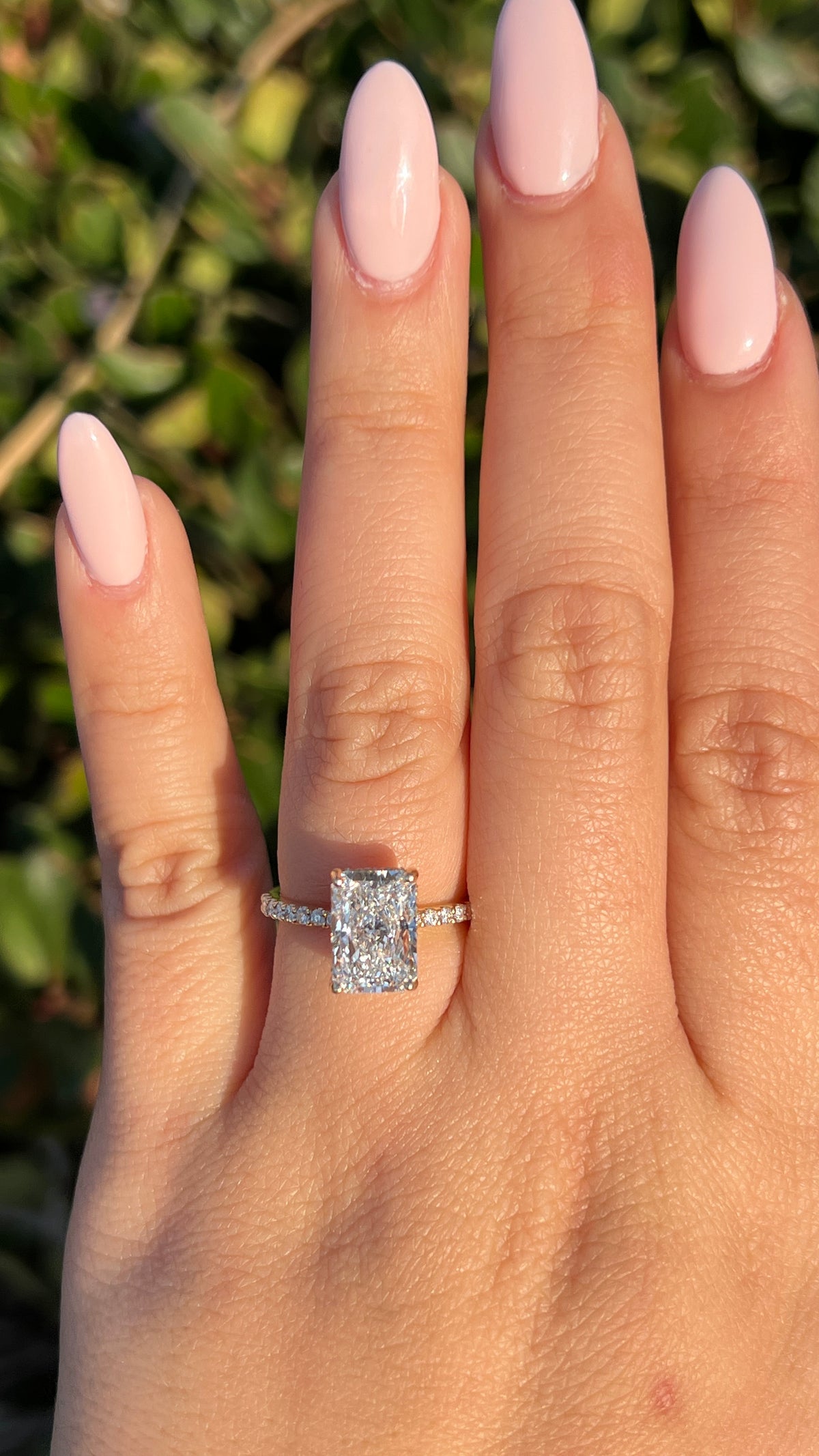 Jenni 3.01ct F-VS1 Radiant Cut Lab Grown Diamond Engagement Ring 14K Gold