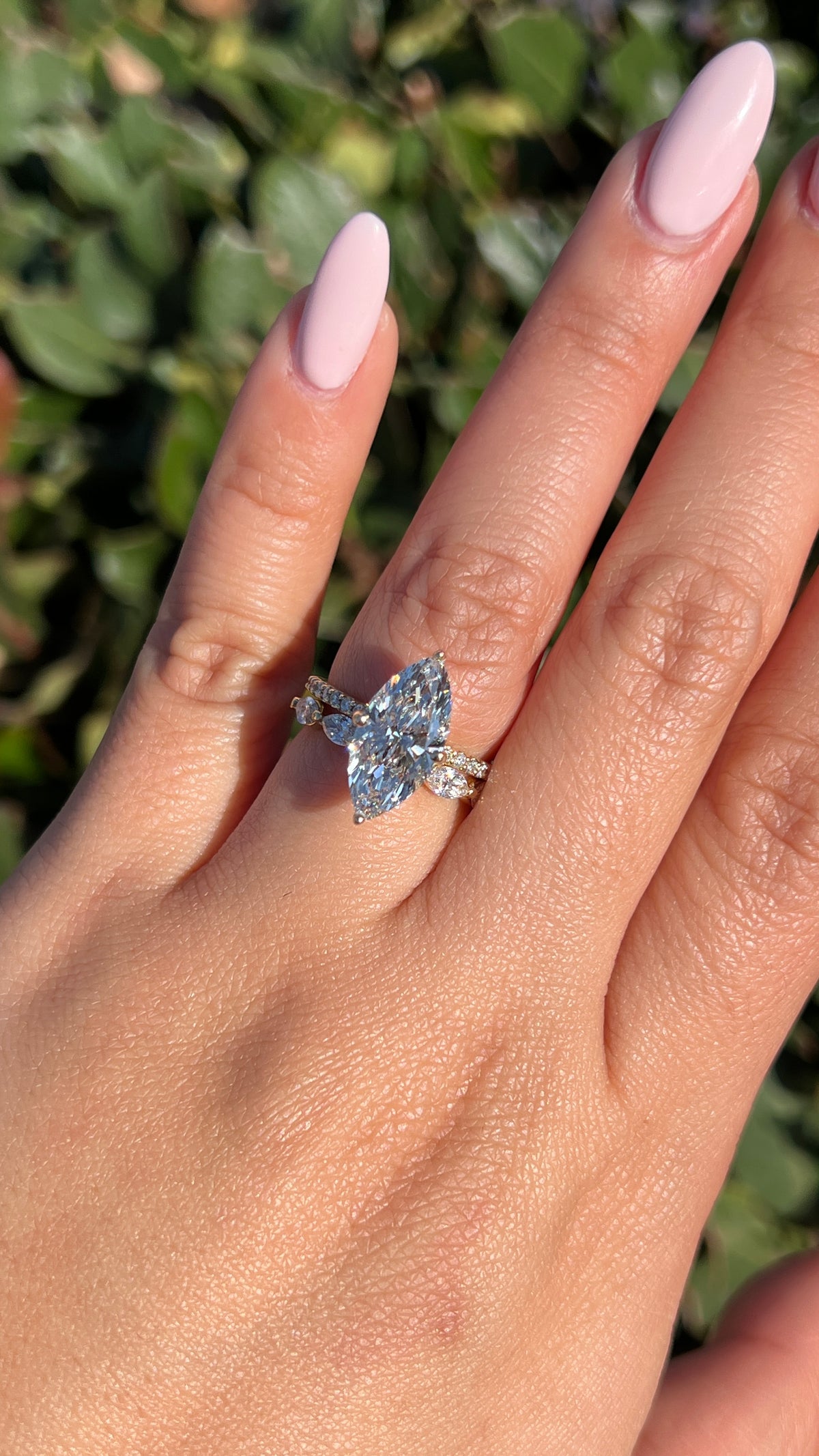 Jenni 3.05ct E-VS1 Marquise Cut Lab Grown Diamond Engagement Ring 14K Gold