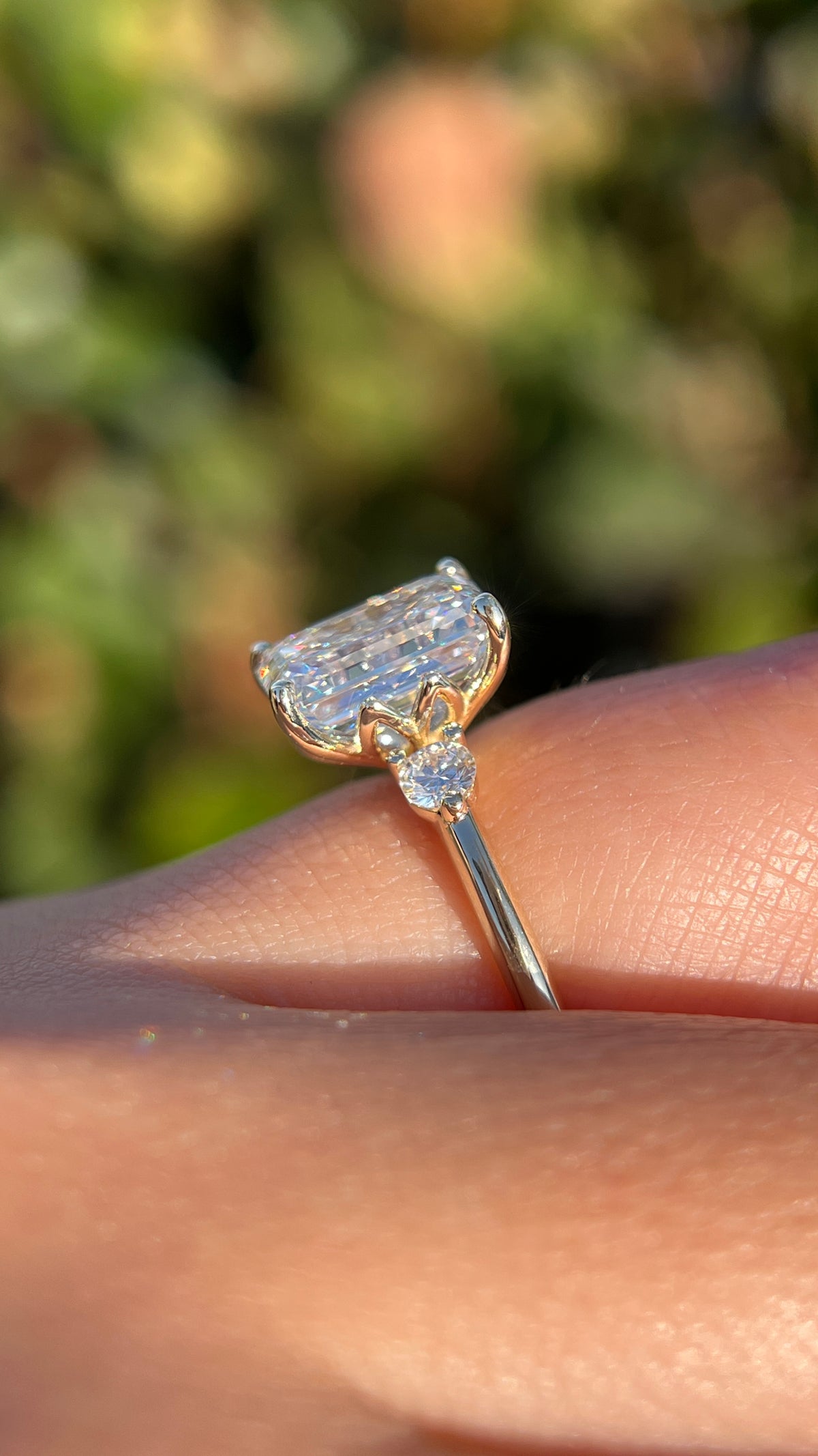 Ollie 3.51ct F-VS1 Emerald Cut Lab Grown Diamond Engagement Ring 14K Gold