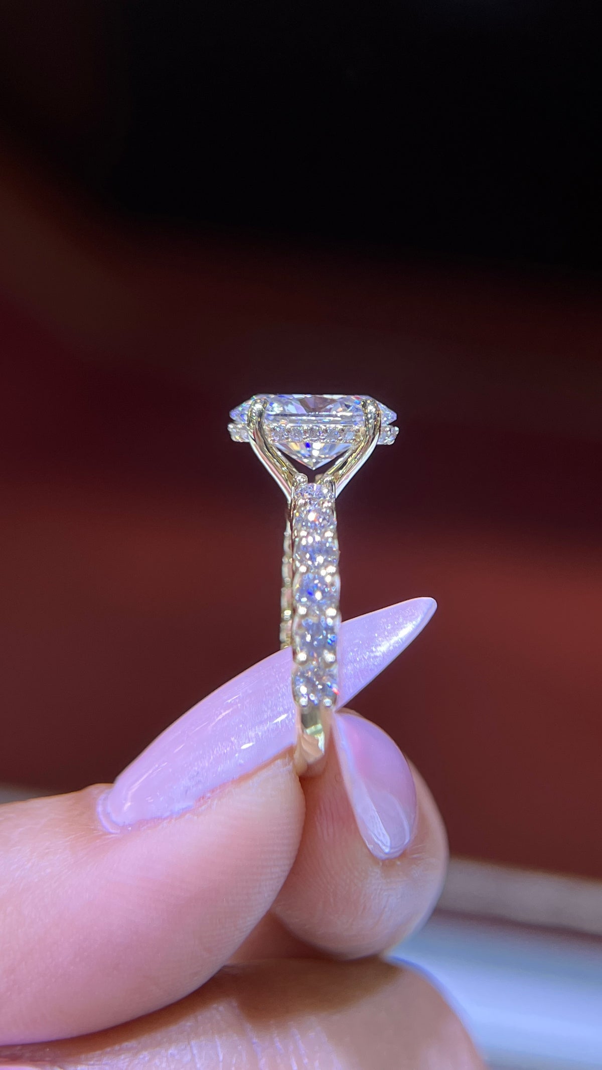 Crystal 2.64ct F-VS1 Oval Cut Lab Grown Diamond Engagement Ring 14K Gold