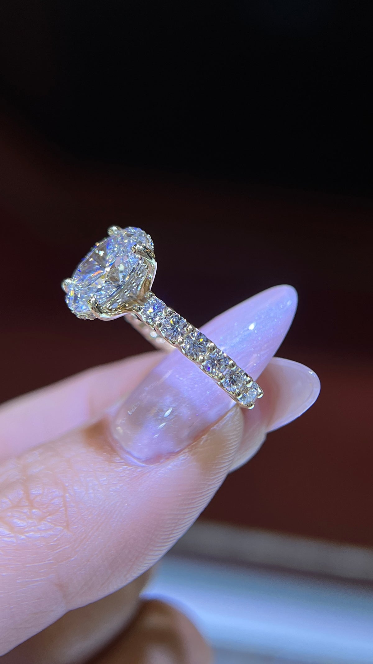 Crystal 2.64ct F-VS1 Oval Cut Lab Grown Diamond Engagement Ring 14K Gold