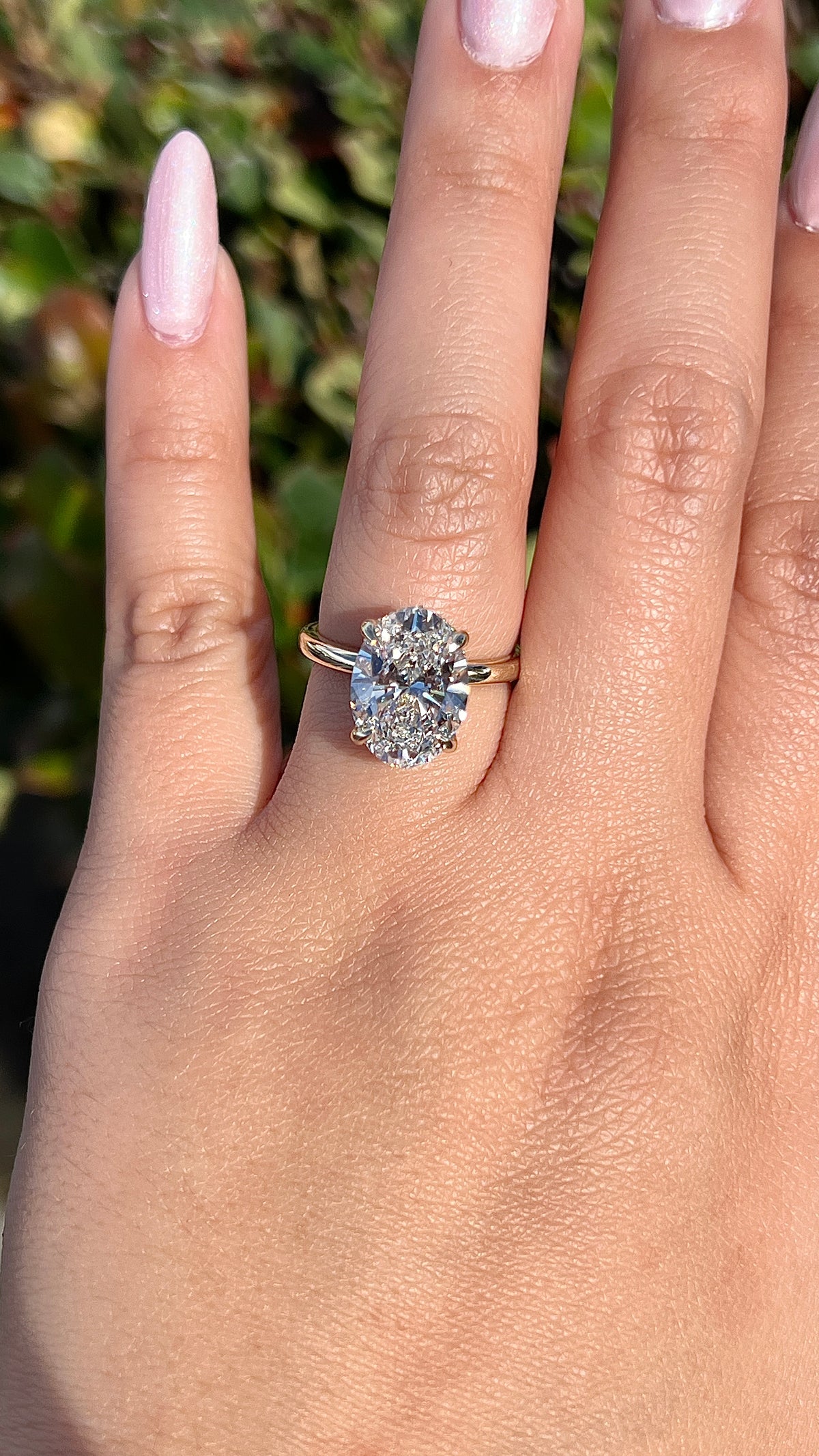 Sandy 5.03ct F-VS1 Oval Cut Lab Grown Diamond Engagement Ring 14K Gold