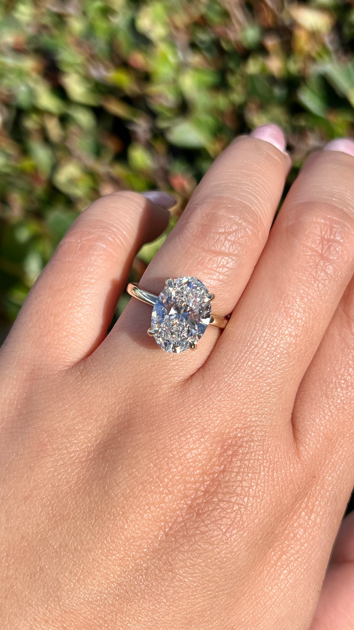 Sandy 5.03ct F-VS1 Oval Cut Lab Grown Diamond Engagement Ring 14K Gold