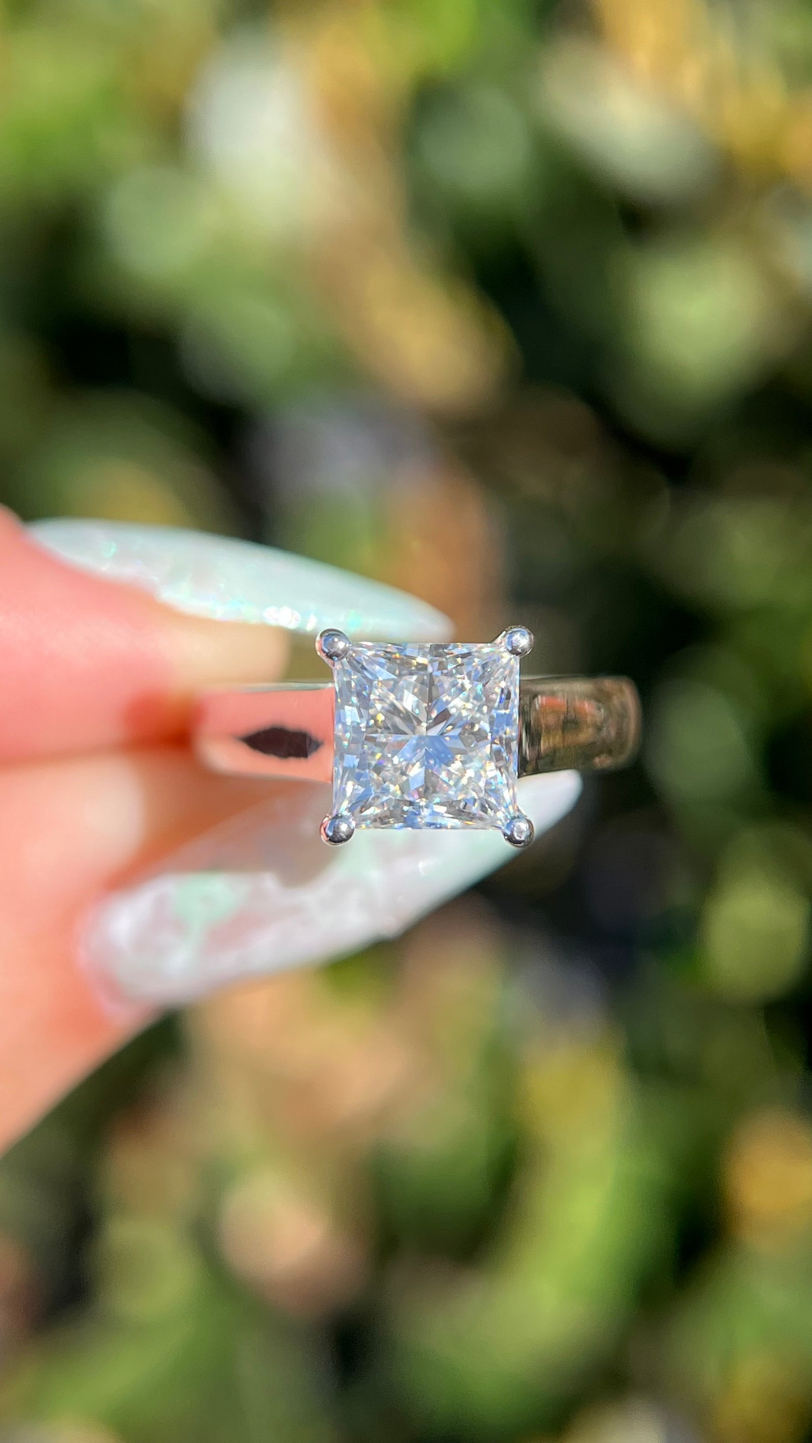 Ava (4mm) 2.32ct E-VS1 Princess Lab Diamond Engagement Ring 14K Gold