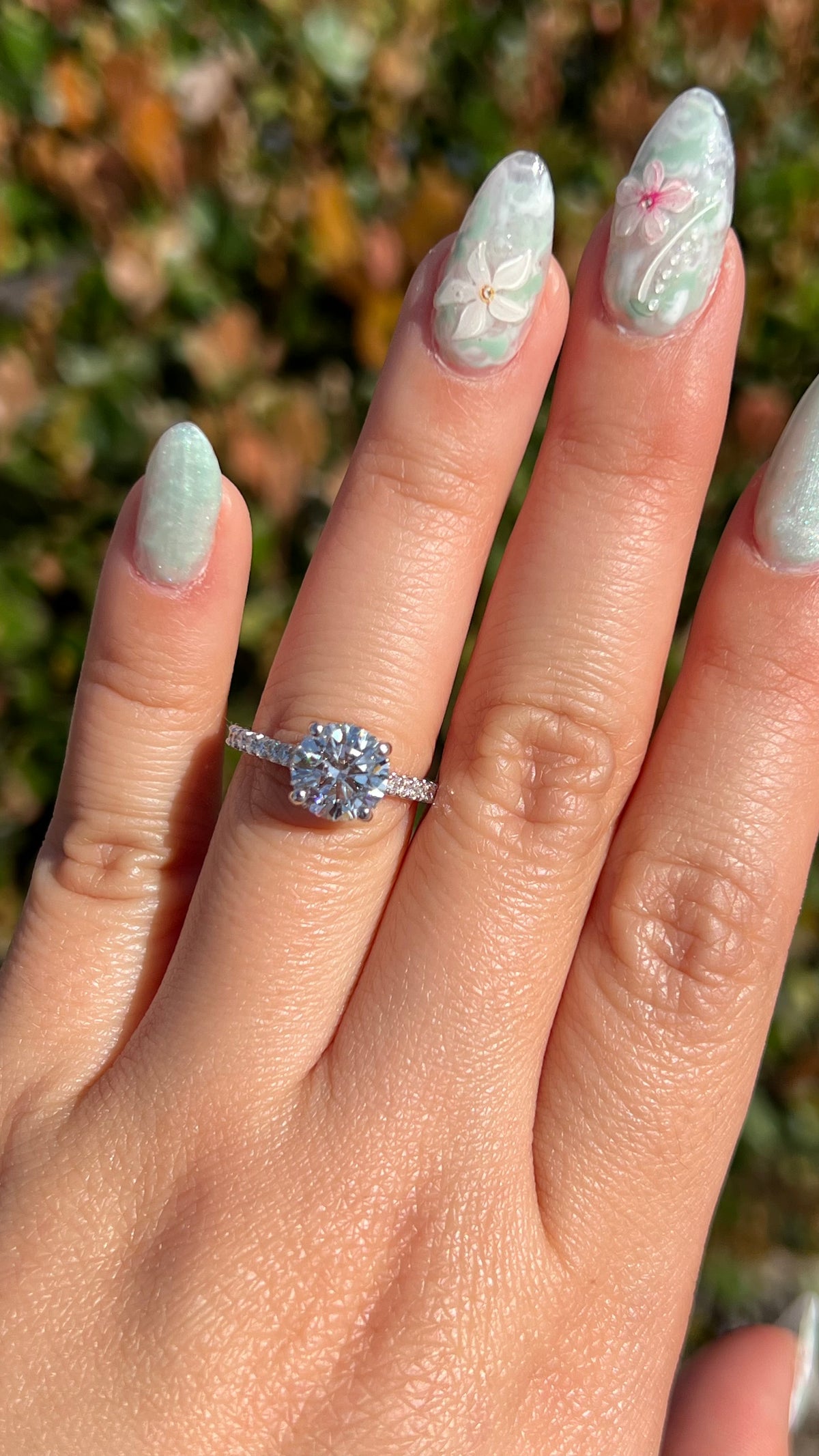 Jodi 2.01ct E-VS1 Round Cut Lab Grown Diamond Engagement Ring 14K Gold