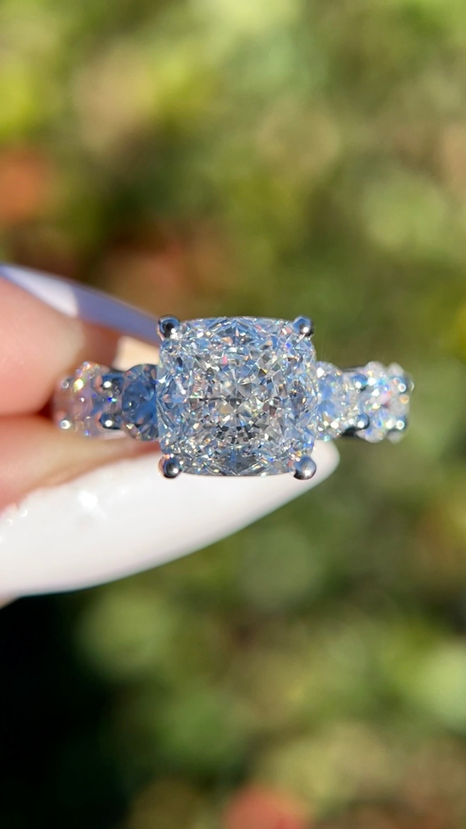 Patti 4.30ct F-VS1 Cushion Cut Lab Grown Diamond Engagement Ring 14K Gold