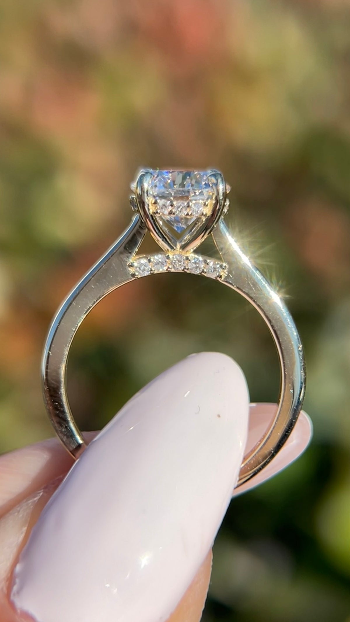 Ava Diamond Bridge 1.58ct E-VS1 Round Cut Lab Grown Diamond Engagement Ring 14K Gold