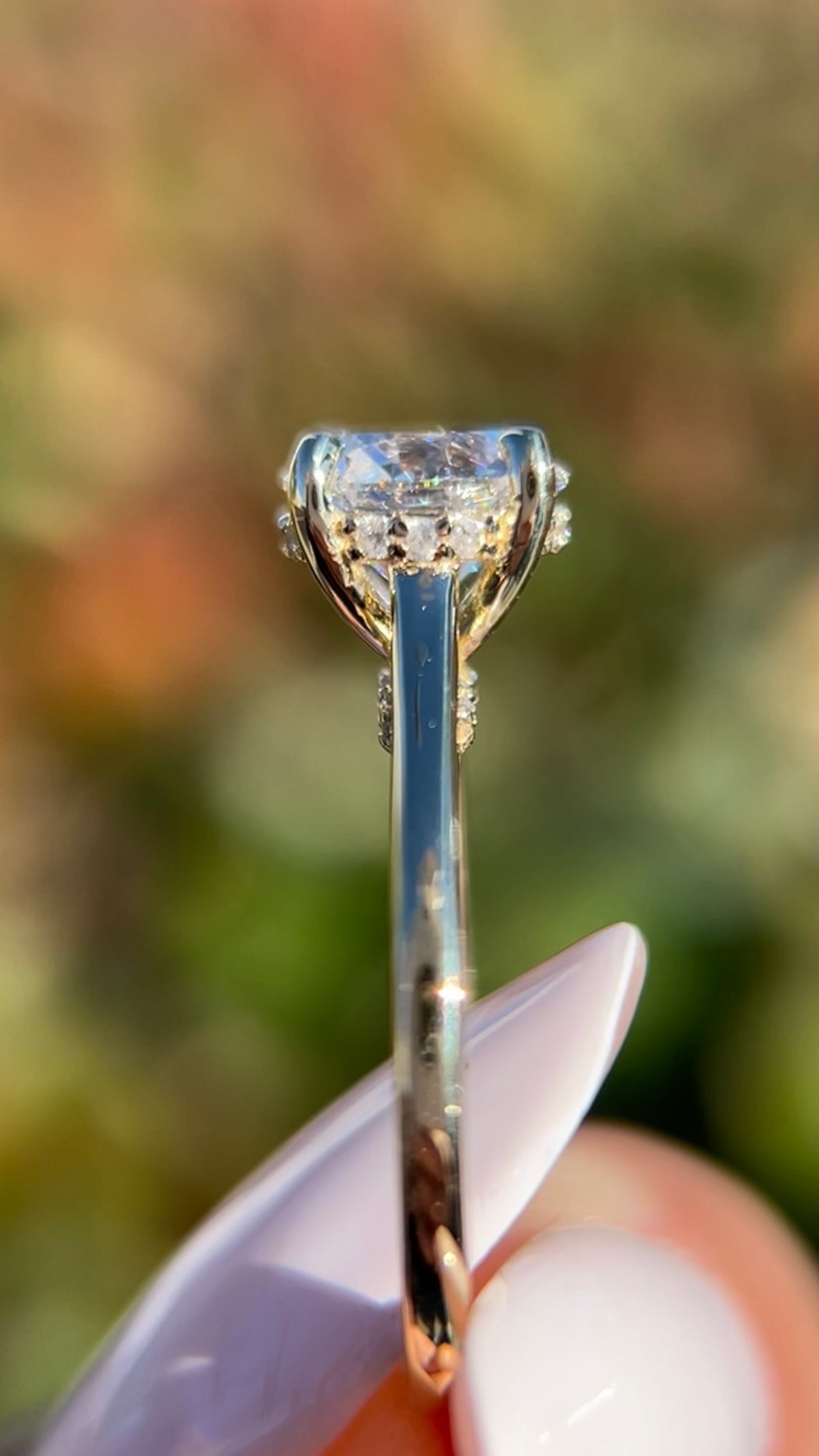 Ava Diamond Bridge 1.58ct E-VS1 Round Cut Lab Grown Diamond Engagement Ring 14K Gold